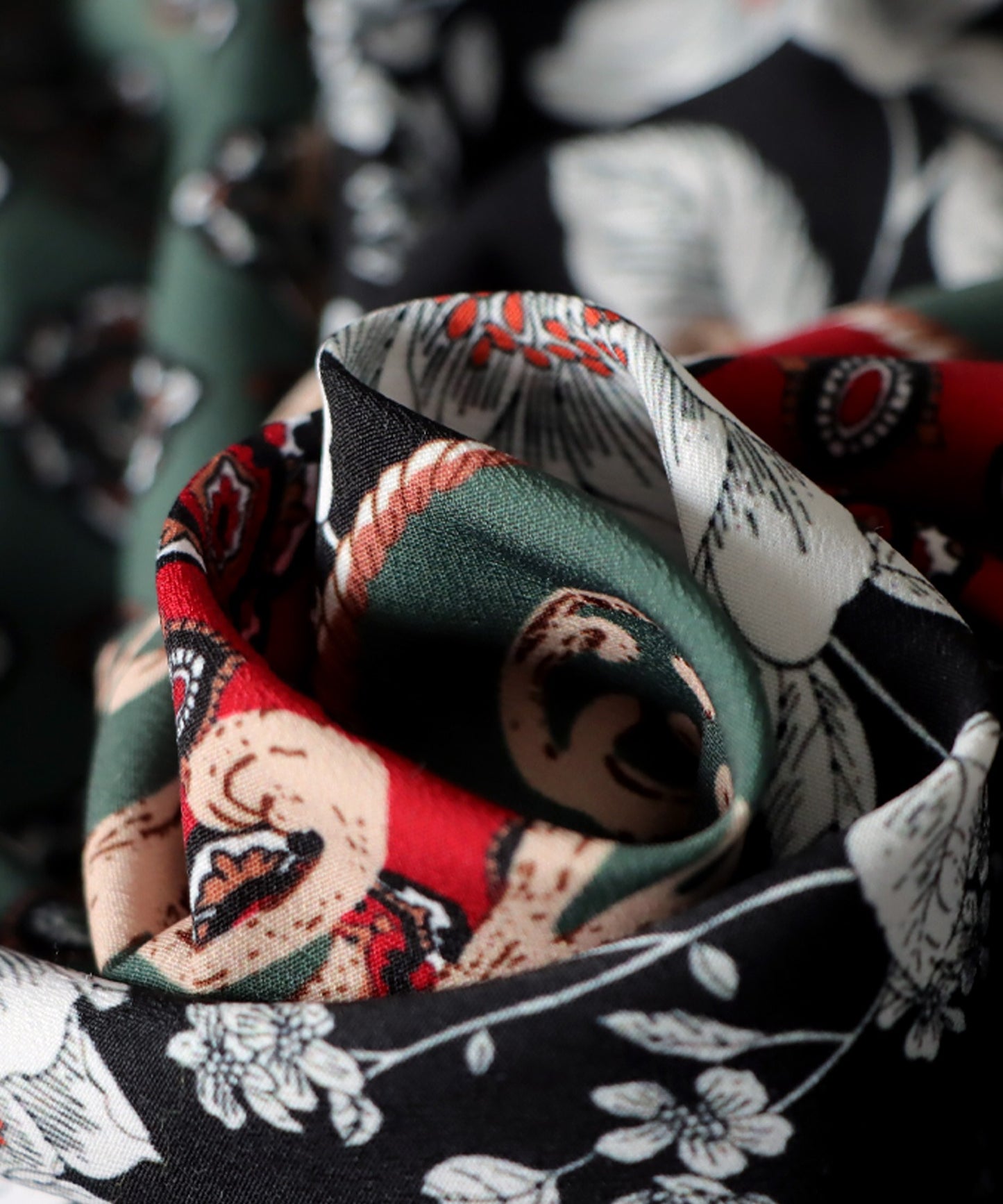 Antique Pattern Shirt Ladies