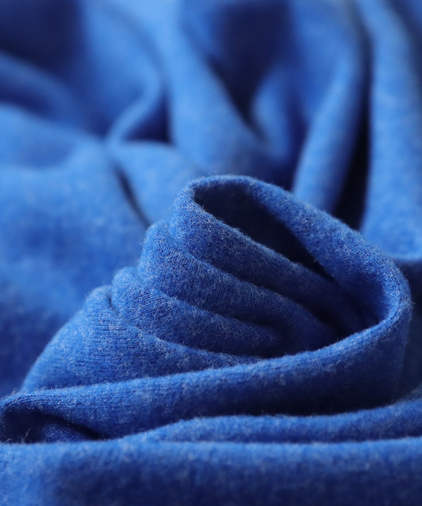 Deformed 4Way Long Snood Ladies