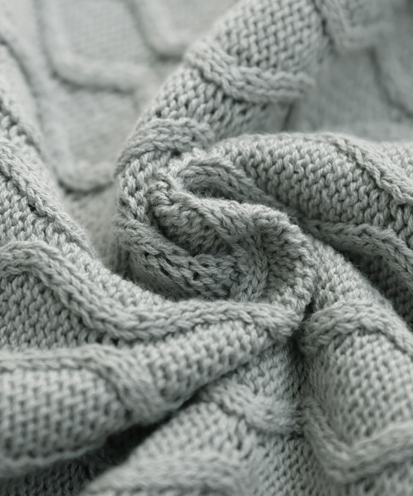 Aran Pattern Knit Cardigan Ladies