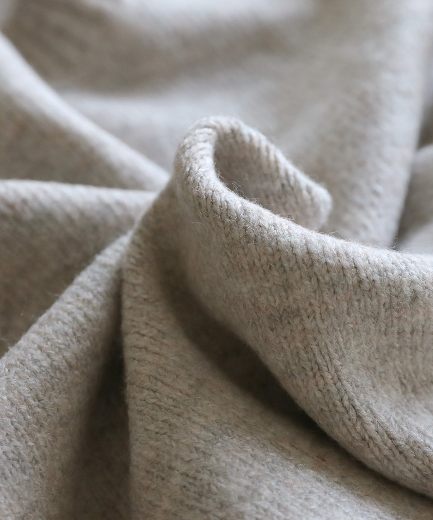 V-neck knit Vest with side belt Ladies