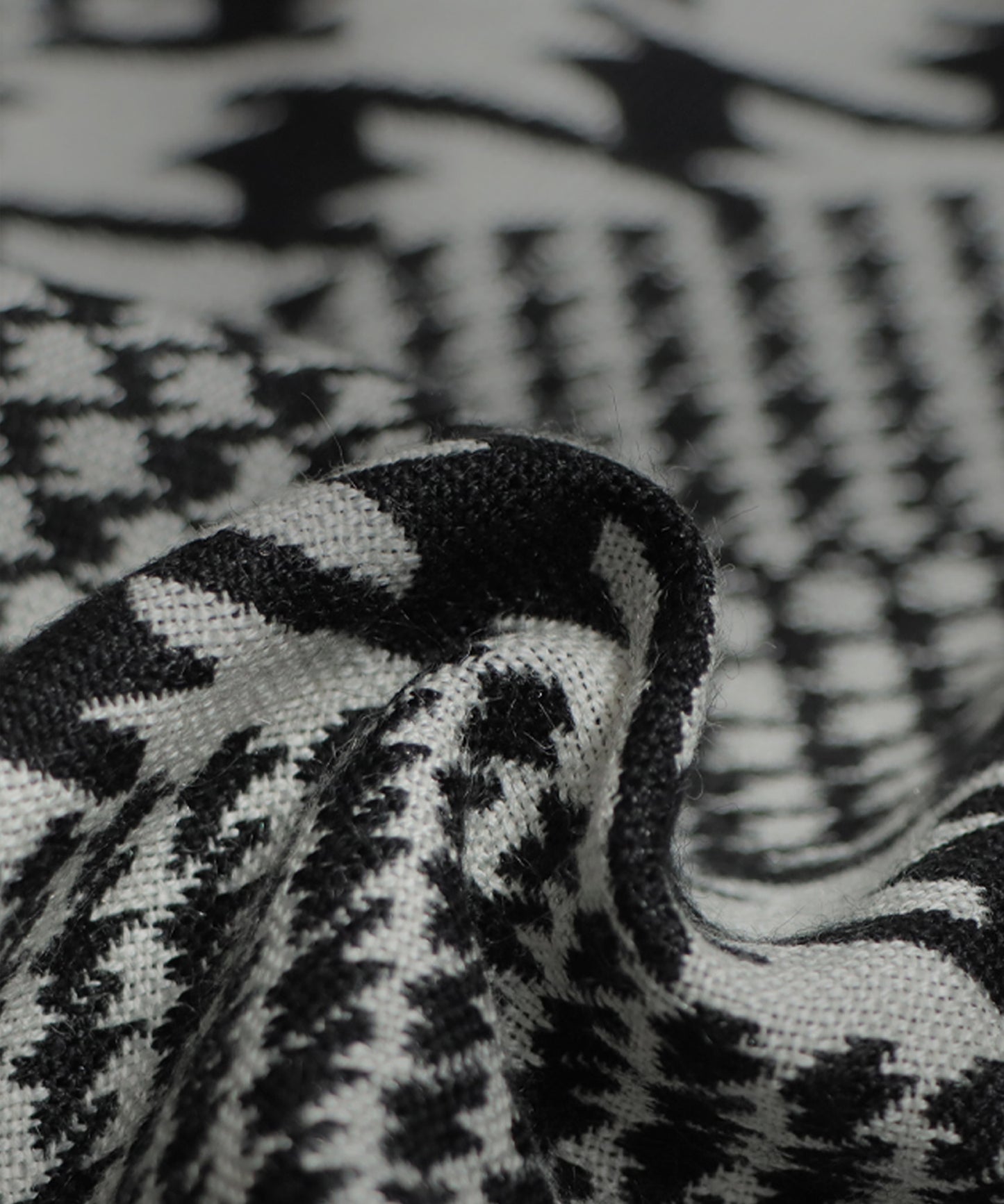 Indian Cotton Houndstooth Pattern Large Stole Ladies