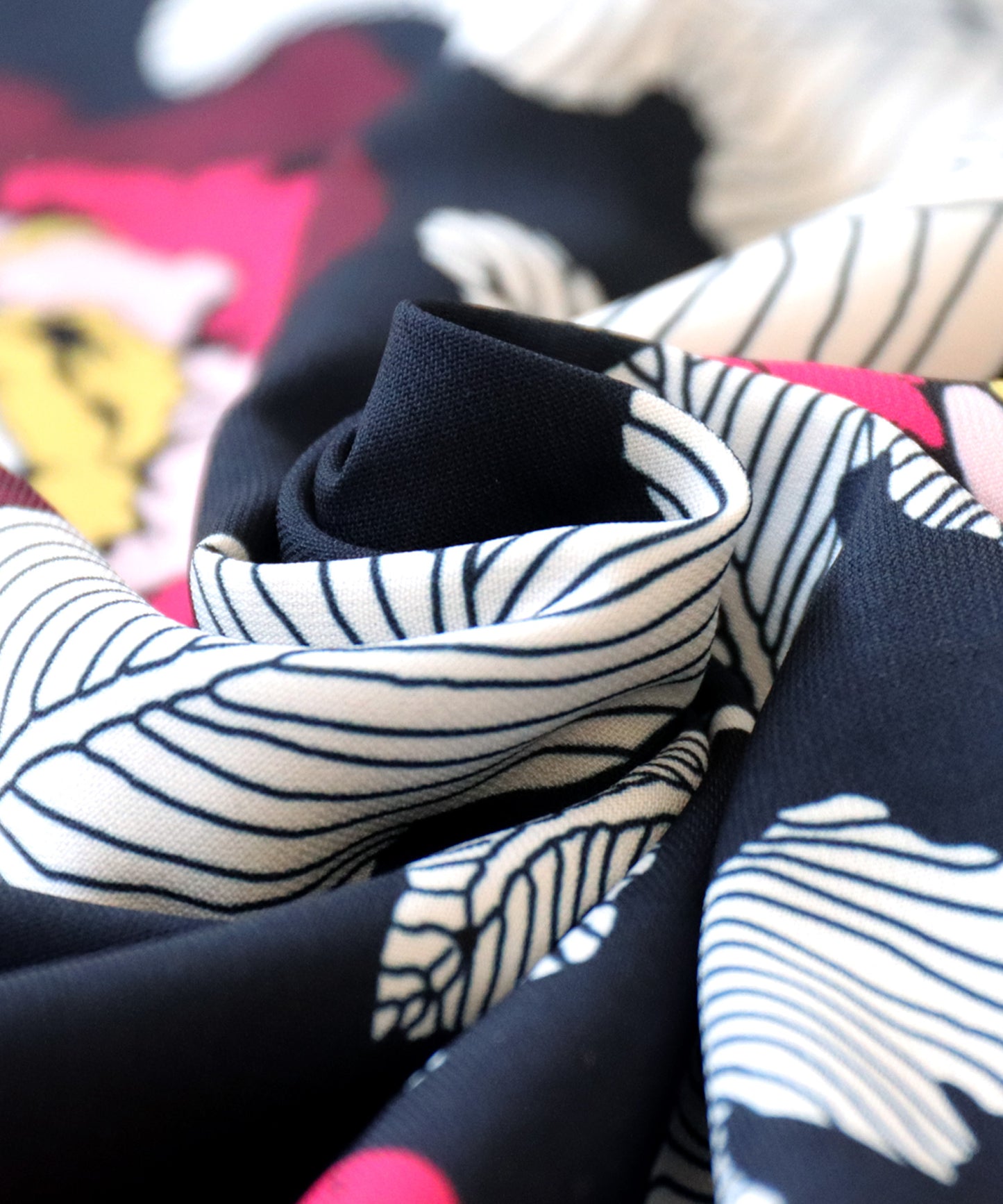 Retro and flower pattern Ladies long skirt