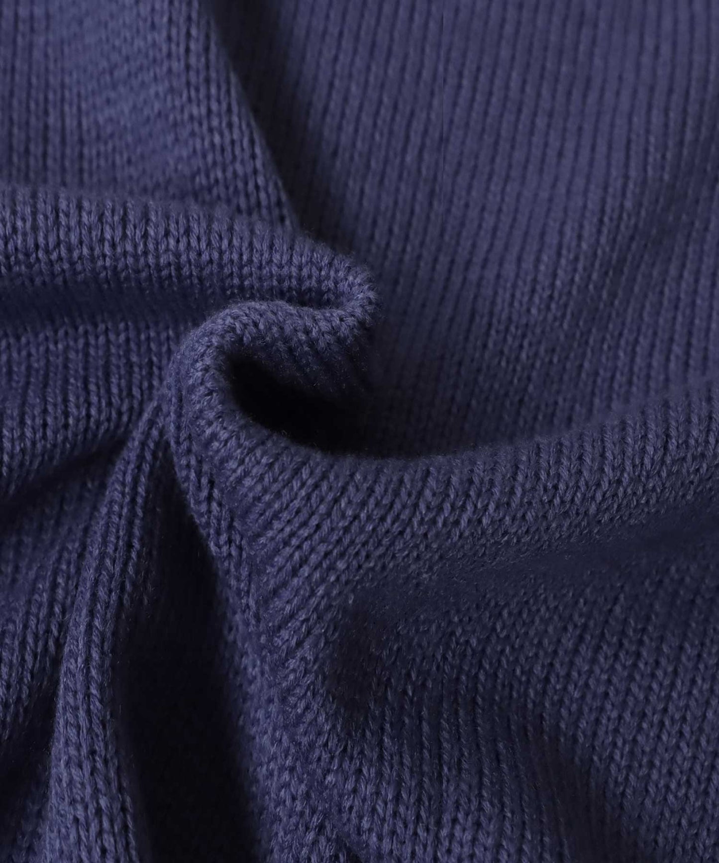 Simple high neck knit Ladies