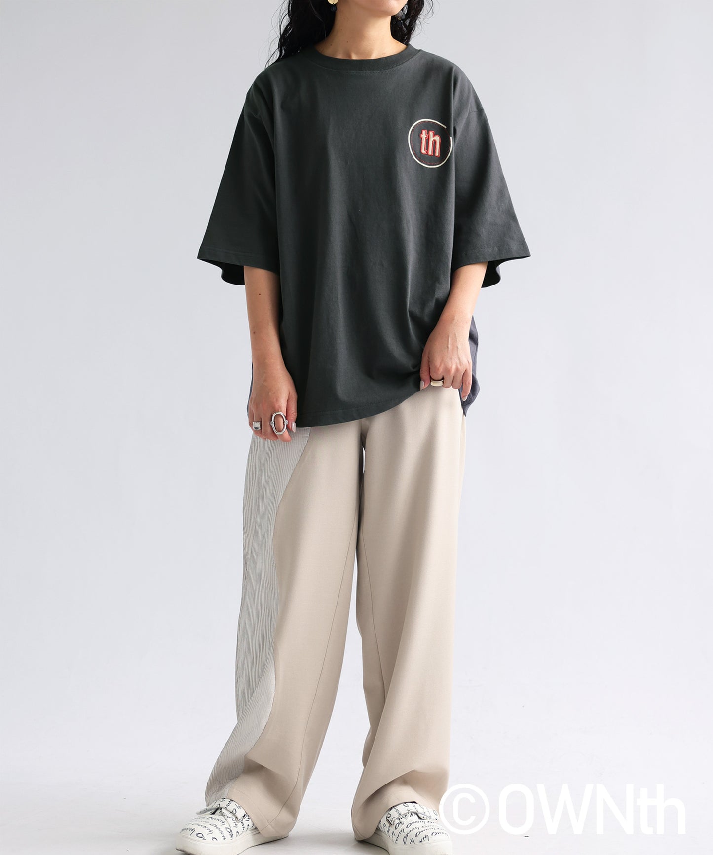 Th Logo T-Shirt Unisex