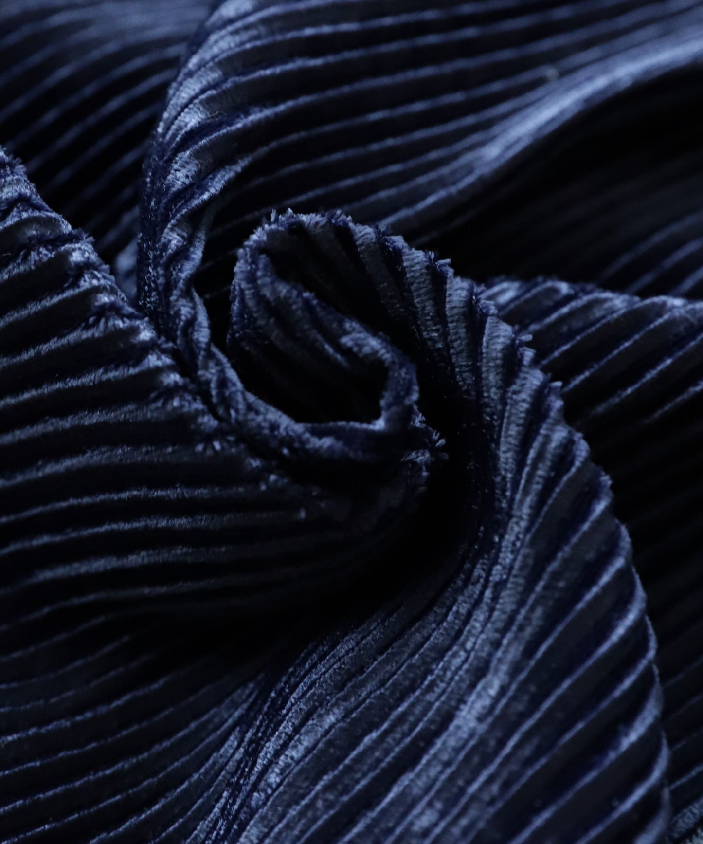 Colour Scheme Velour Pleated Skirt Ladies