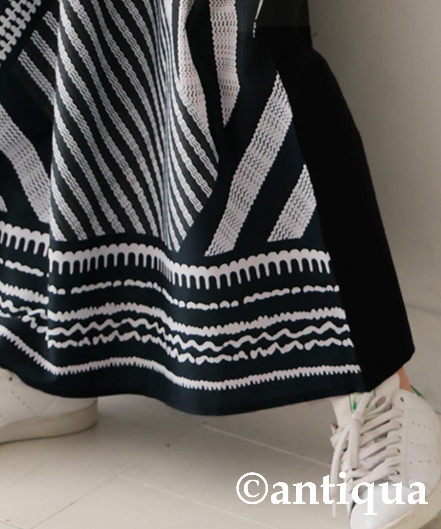 Geometric Pattern Dress Ladies