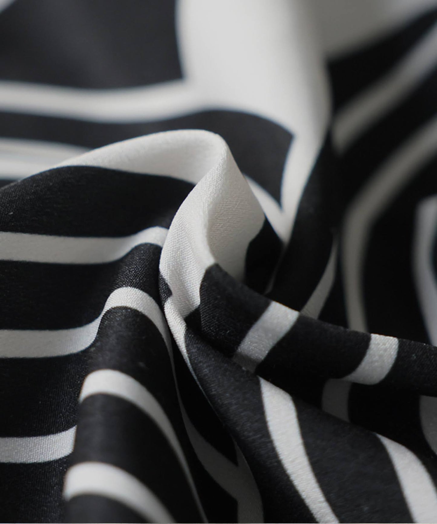 Geometric Wide-Leg Pants Ladies