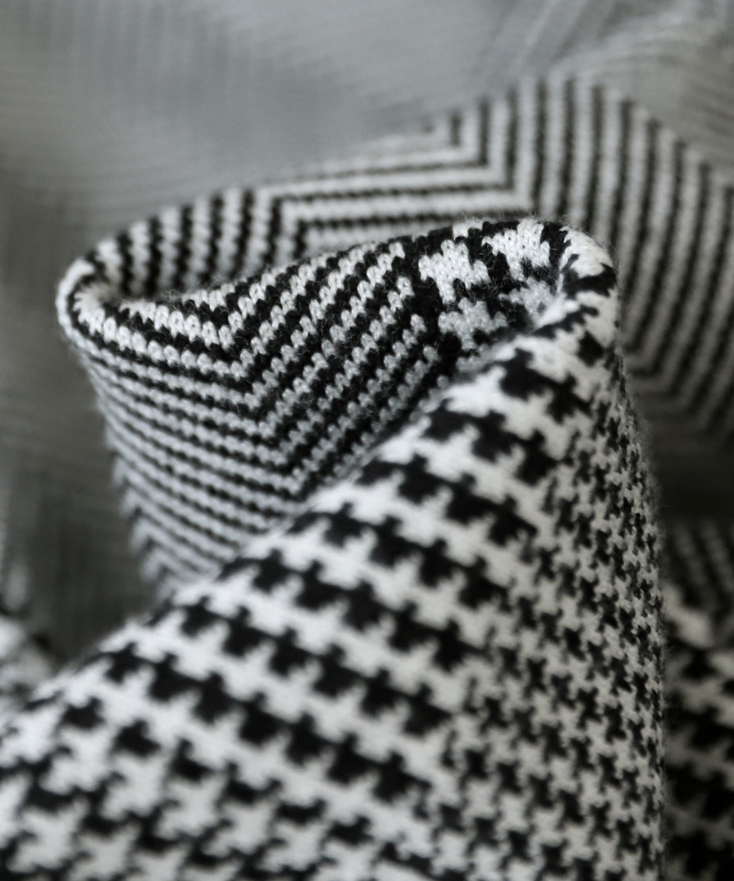 Chidori (Houndstooth) Pattern Knit Dress Ladies