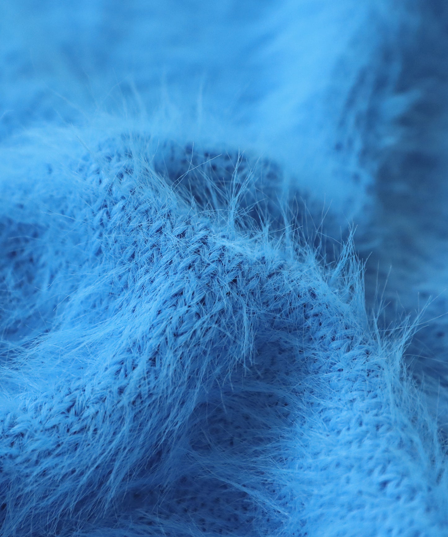 Feather High Neck Knit Ladies