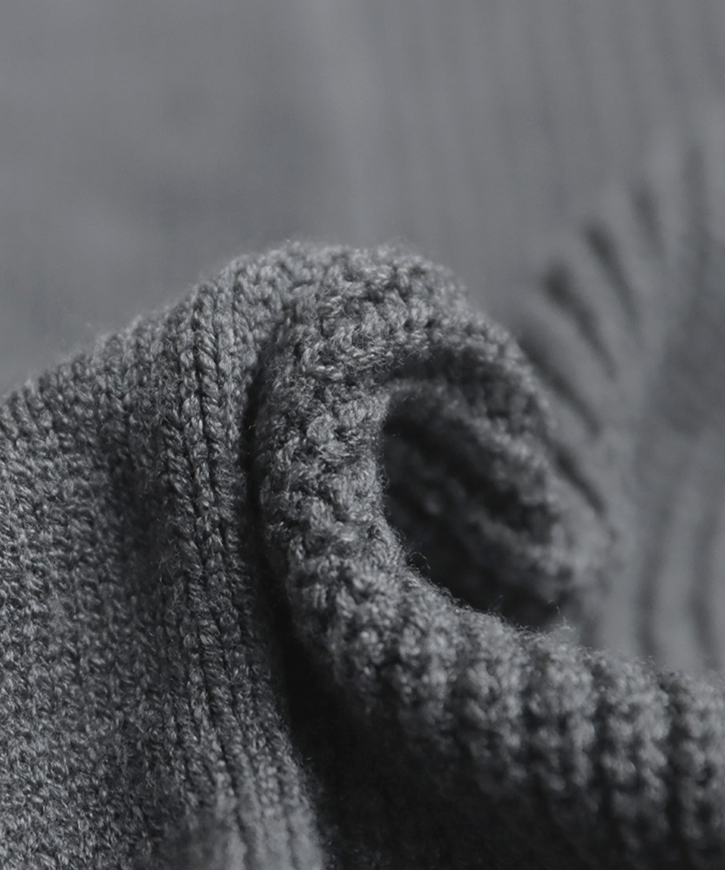 V-Neck Wide Knit Top Ladies