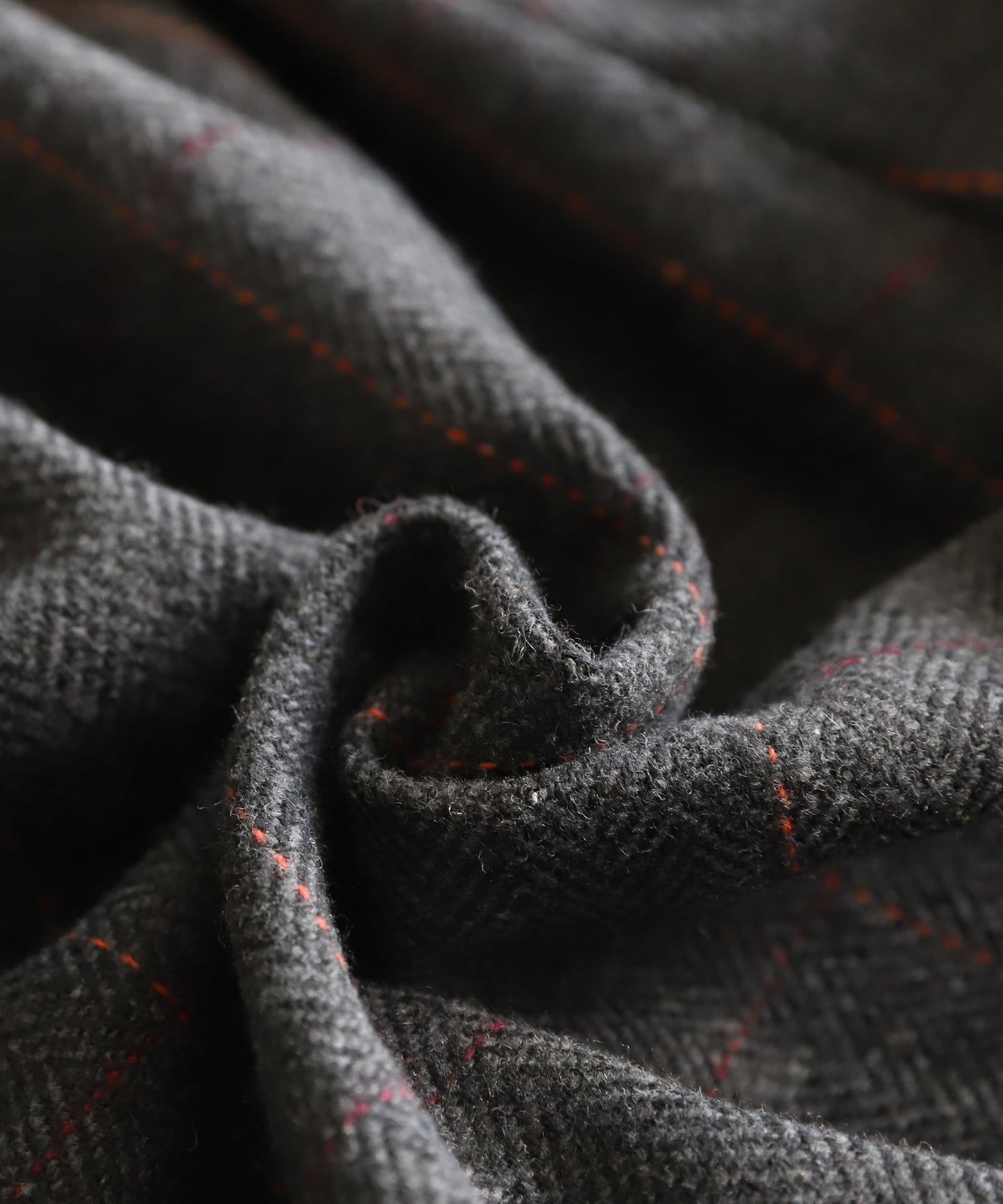 Checked tapered Ladies pants