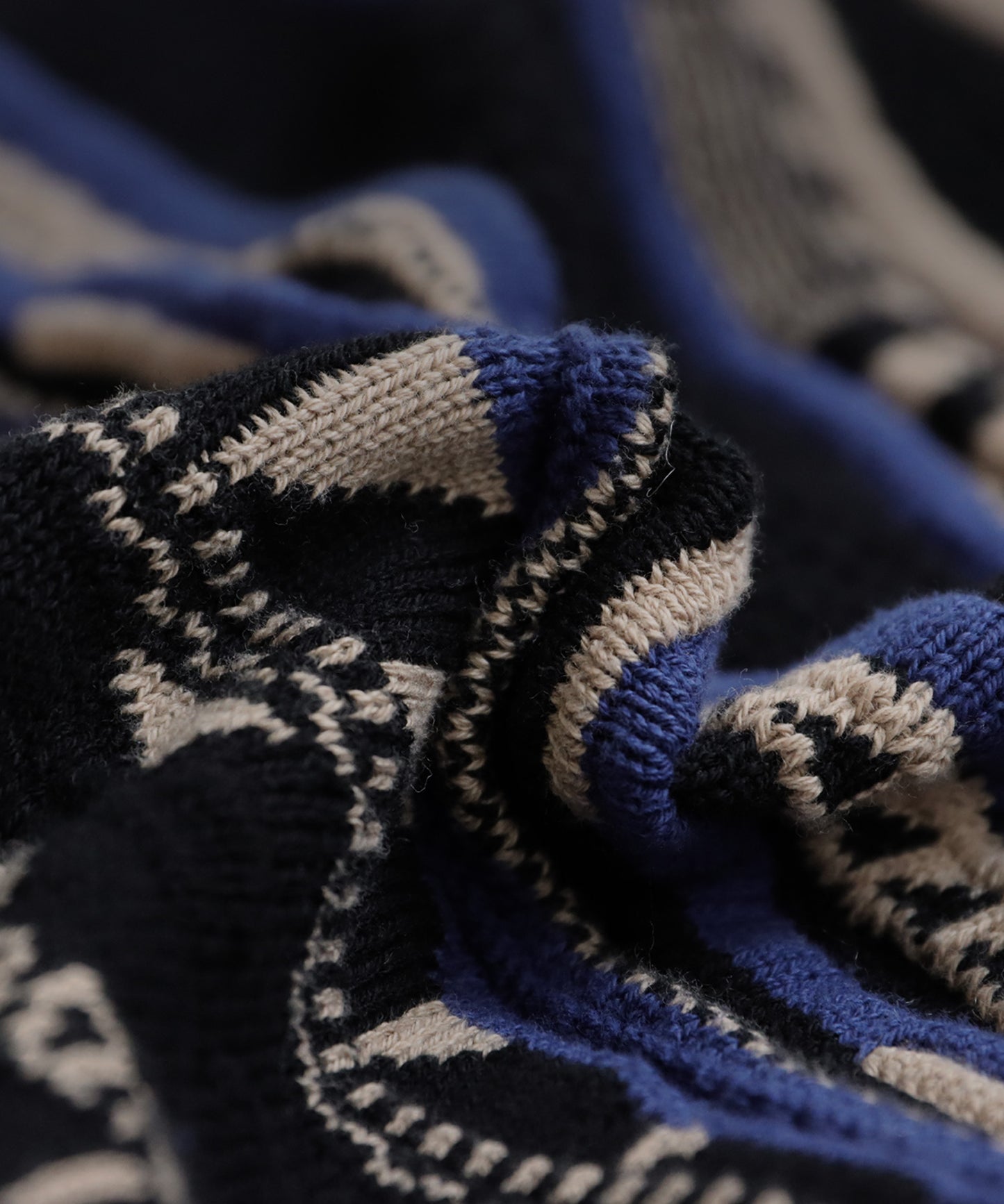 Geometric Jacquard Knit Ladies