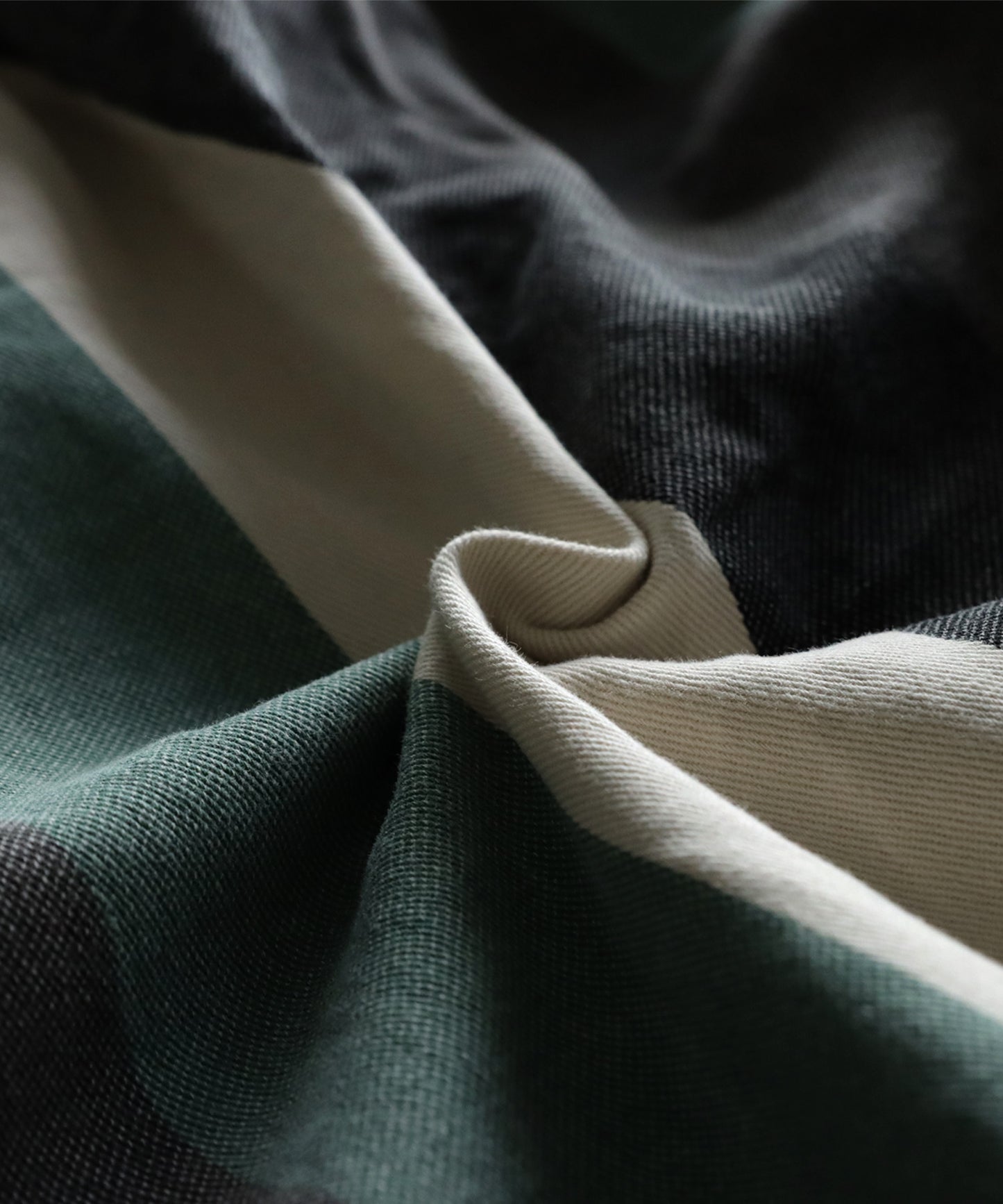 Washing striped shirt Men's