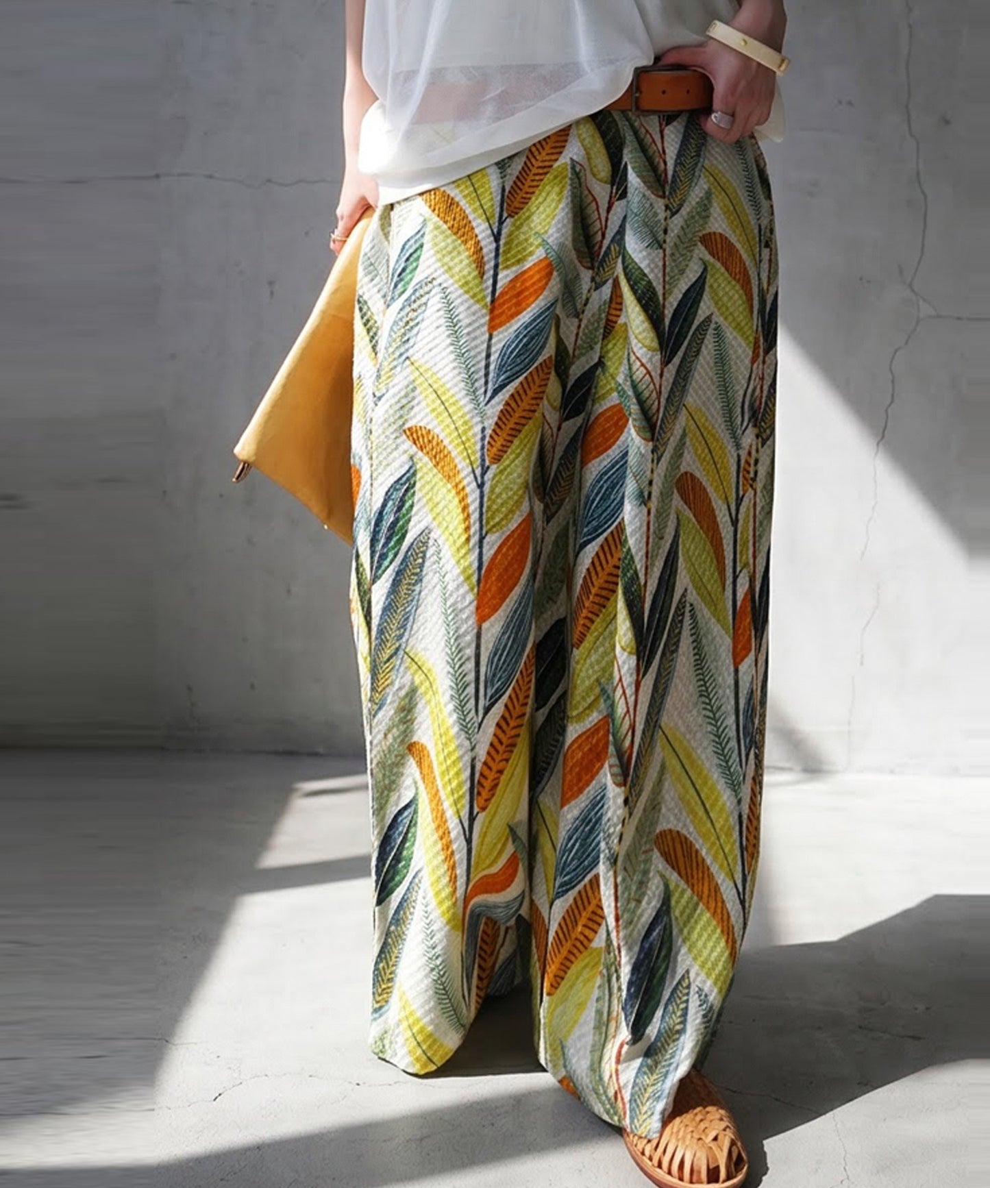 Botanical Print Wrap-Style Pants Ladies