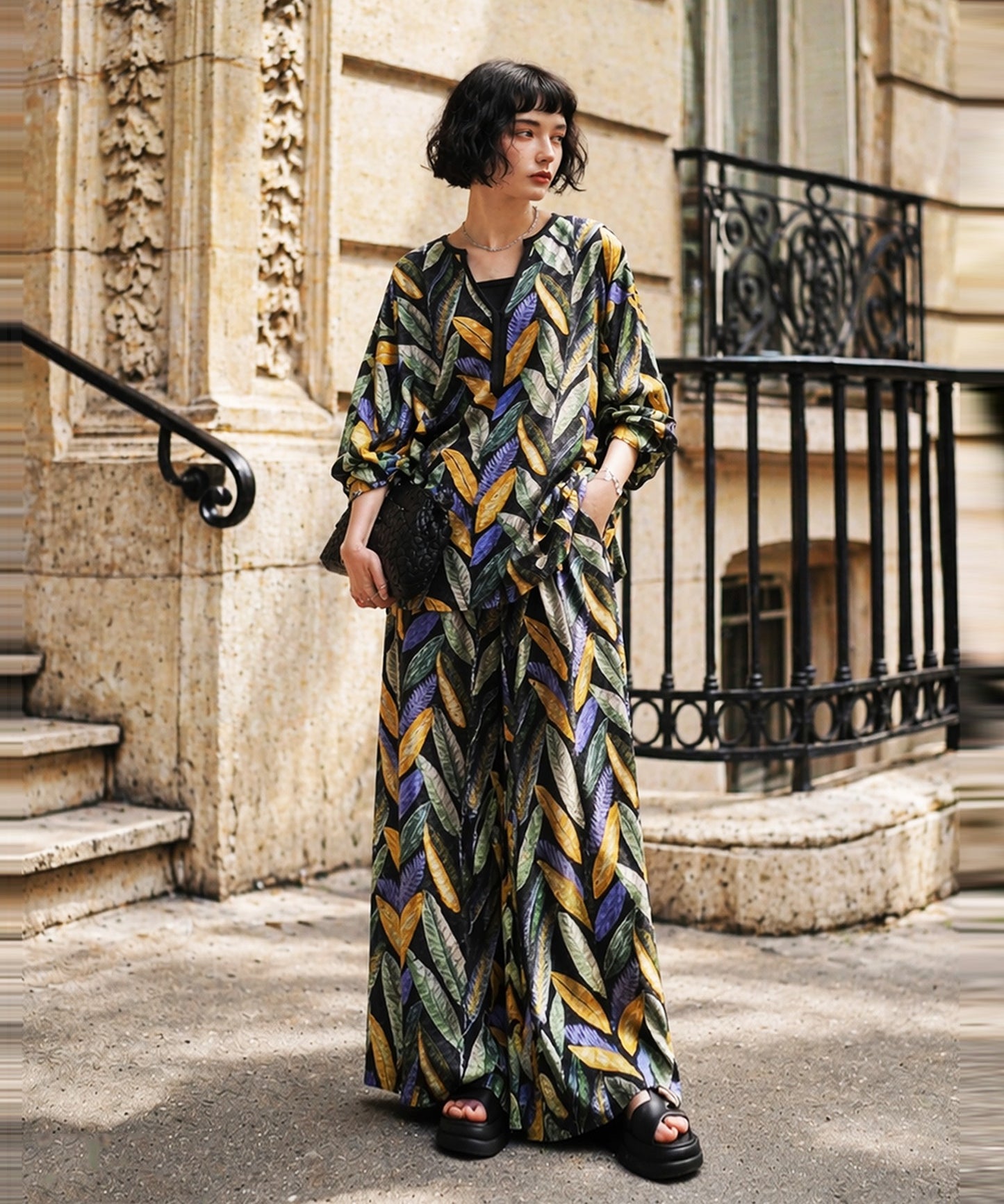 Botanical Print Wrap-Style Pants Ladies