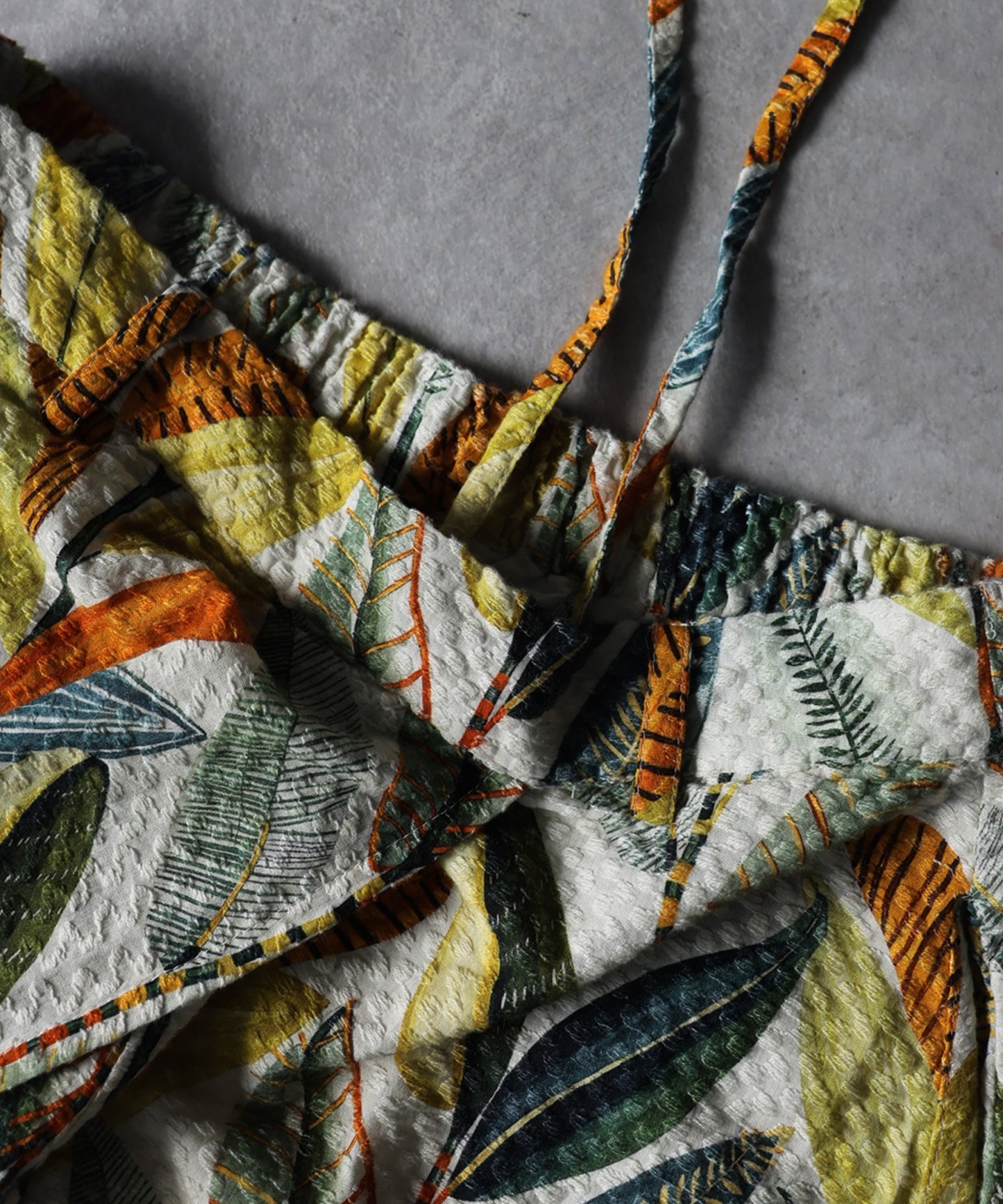 Botanical Print Wrap-Style Pants Ladies