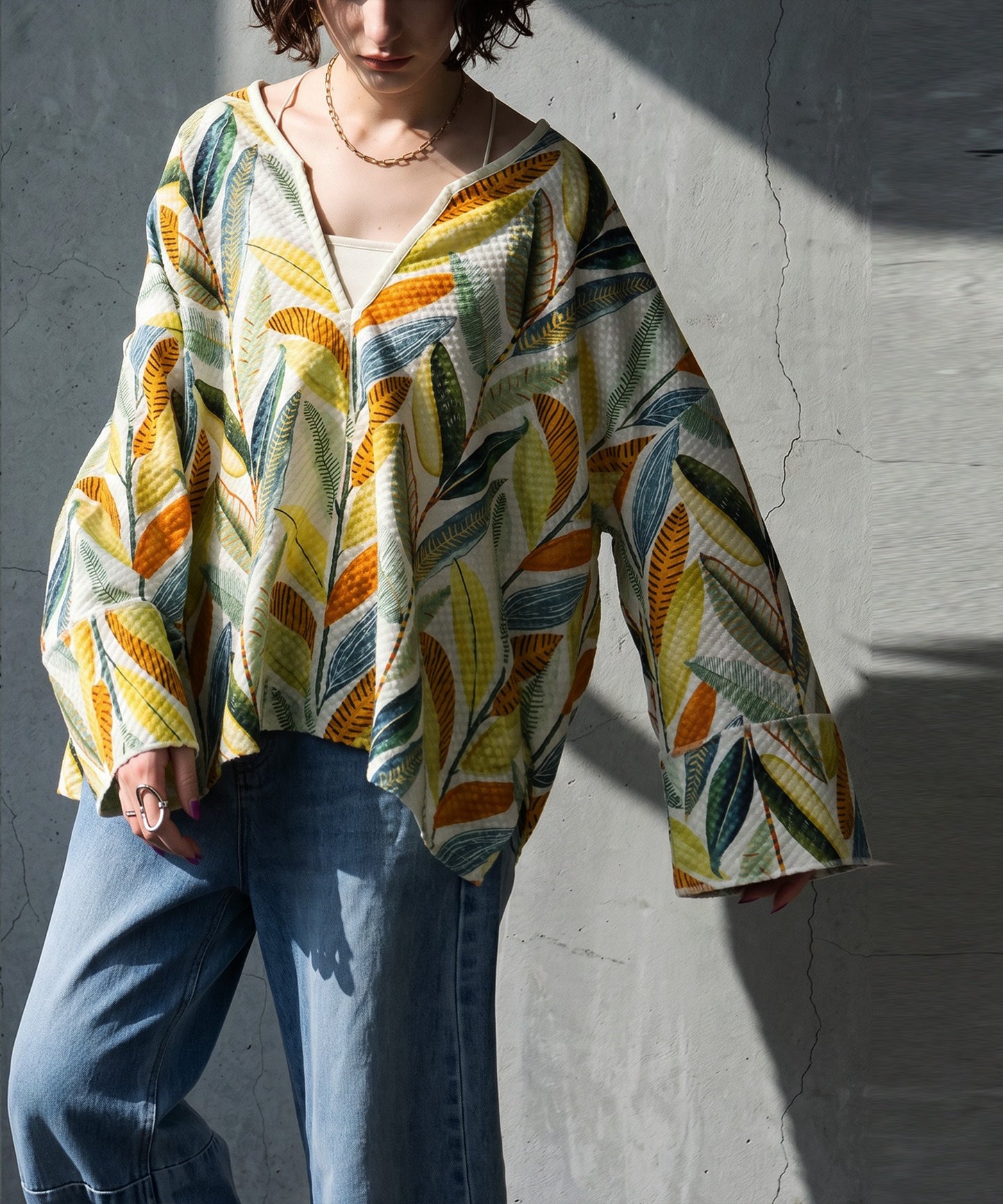 Keyhole Neckline, 100% Cotton, Botanical Print Pullover Ladies