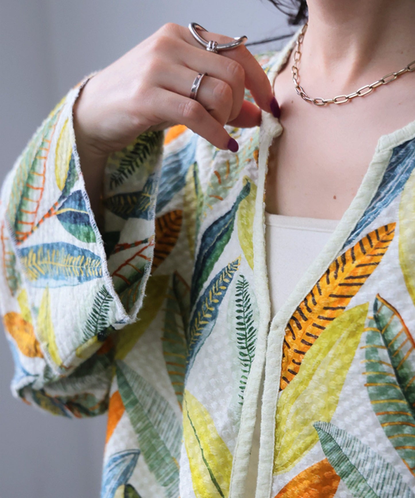 Keyhole Neckline, 100% Cotton, Botanical Print Pullover Ladies