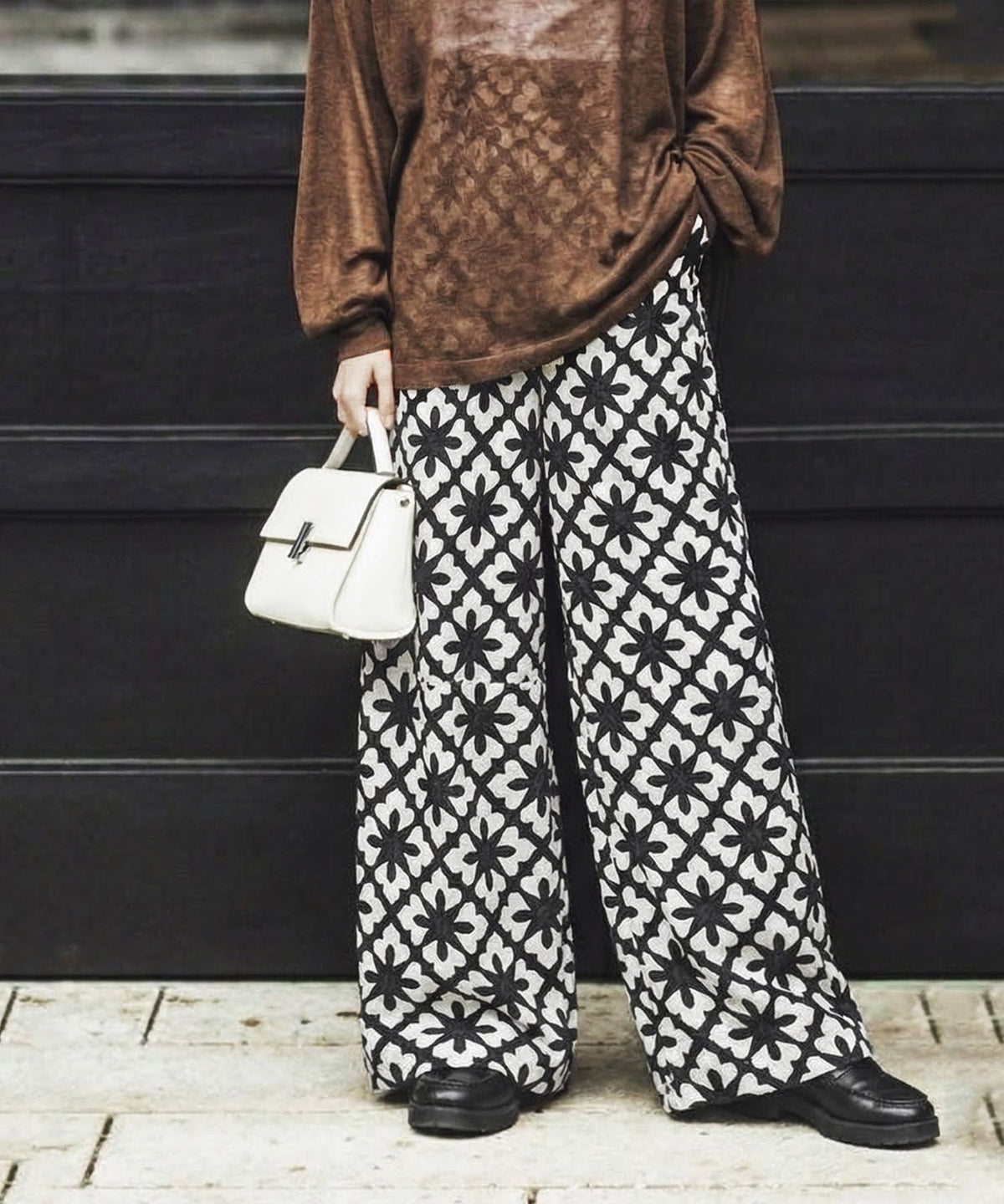 NUUUII Embroidered Wide-Leg Pants Ladies