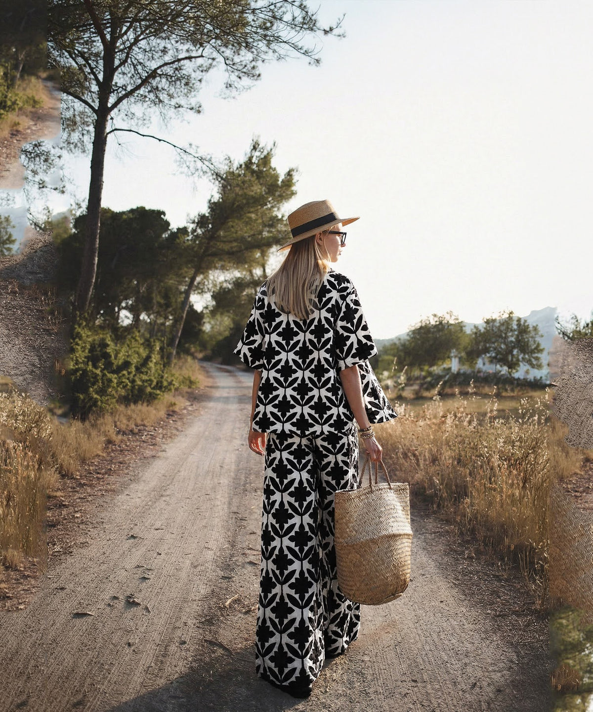 NUUUII Embroidered Wide-Leg Pants Ladies