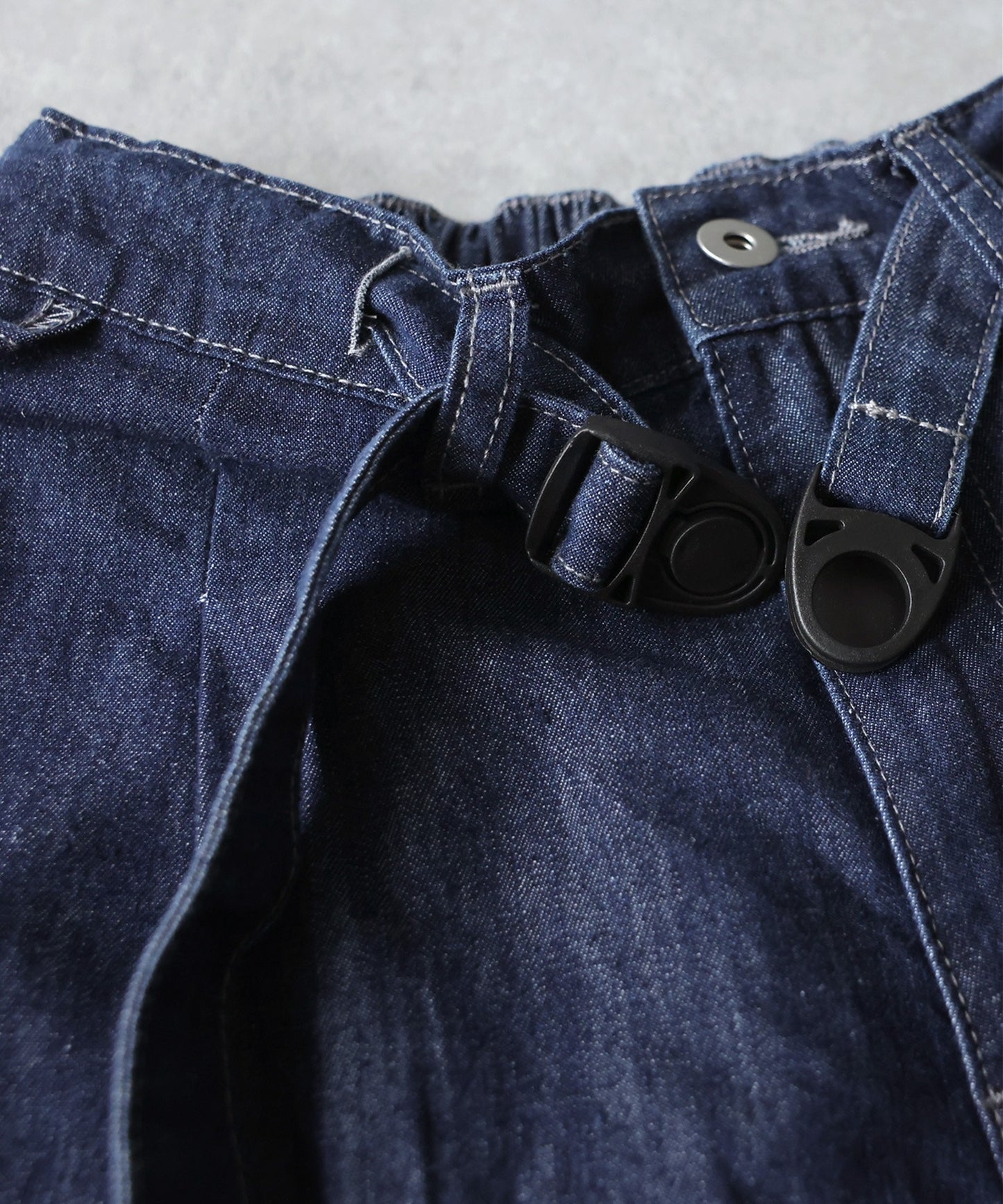 ATELIER WORKS Contrasting Stitch Denim Cargo Pants Ladies