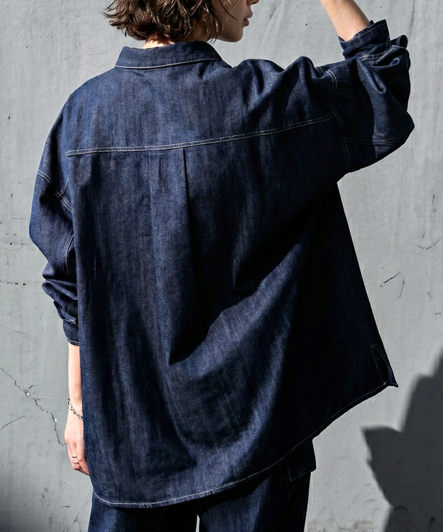 ATELIER WORKS Denim Shirt With Chest Pocket, Pen Holder, And Contrasting Stitching Ladies
