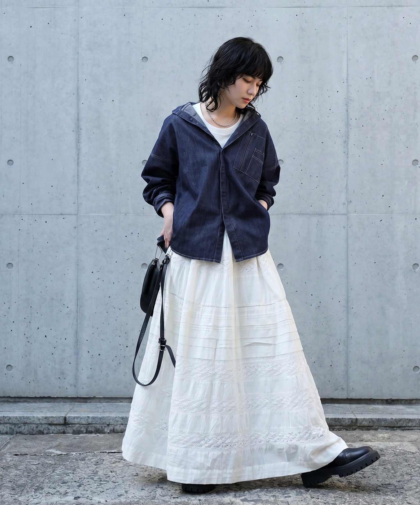 ATELIER WORKS Denim Shirt With Chest Pocket, Pen Holder, And Contrasting Stitching Ladies