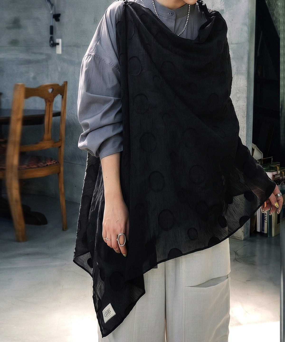 NUUUII Polka Dot Hooded Stole Ladies