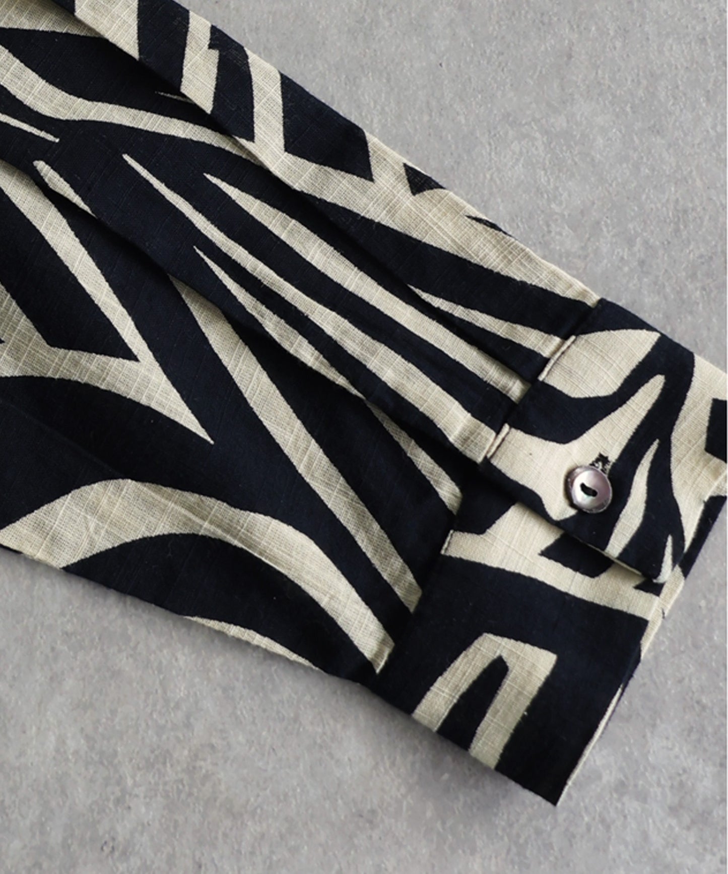 NUUUII Leaf Pattern 100% Cotton Shirt Dress Ladies