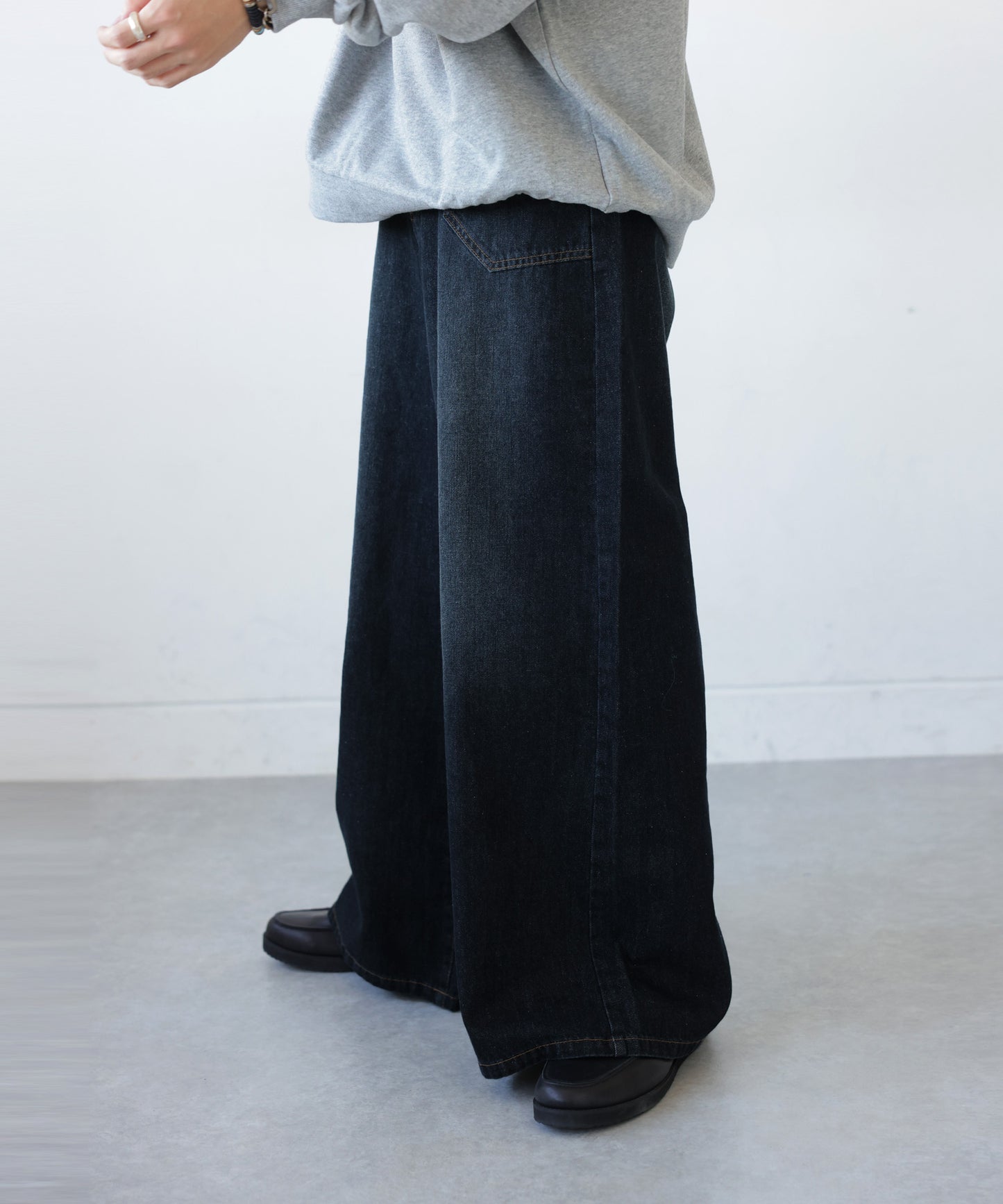 Wide denim pants Men's