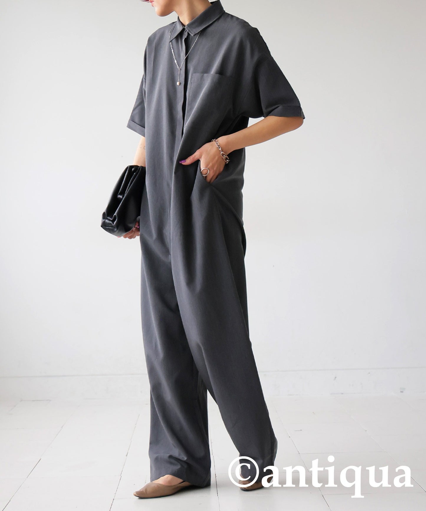Short -Sleeved Jumpsuit Ladies