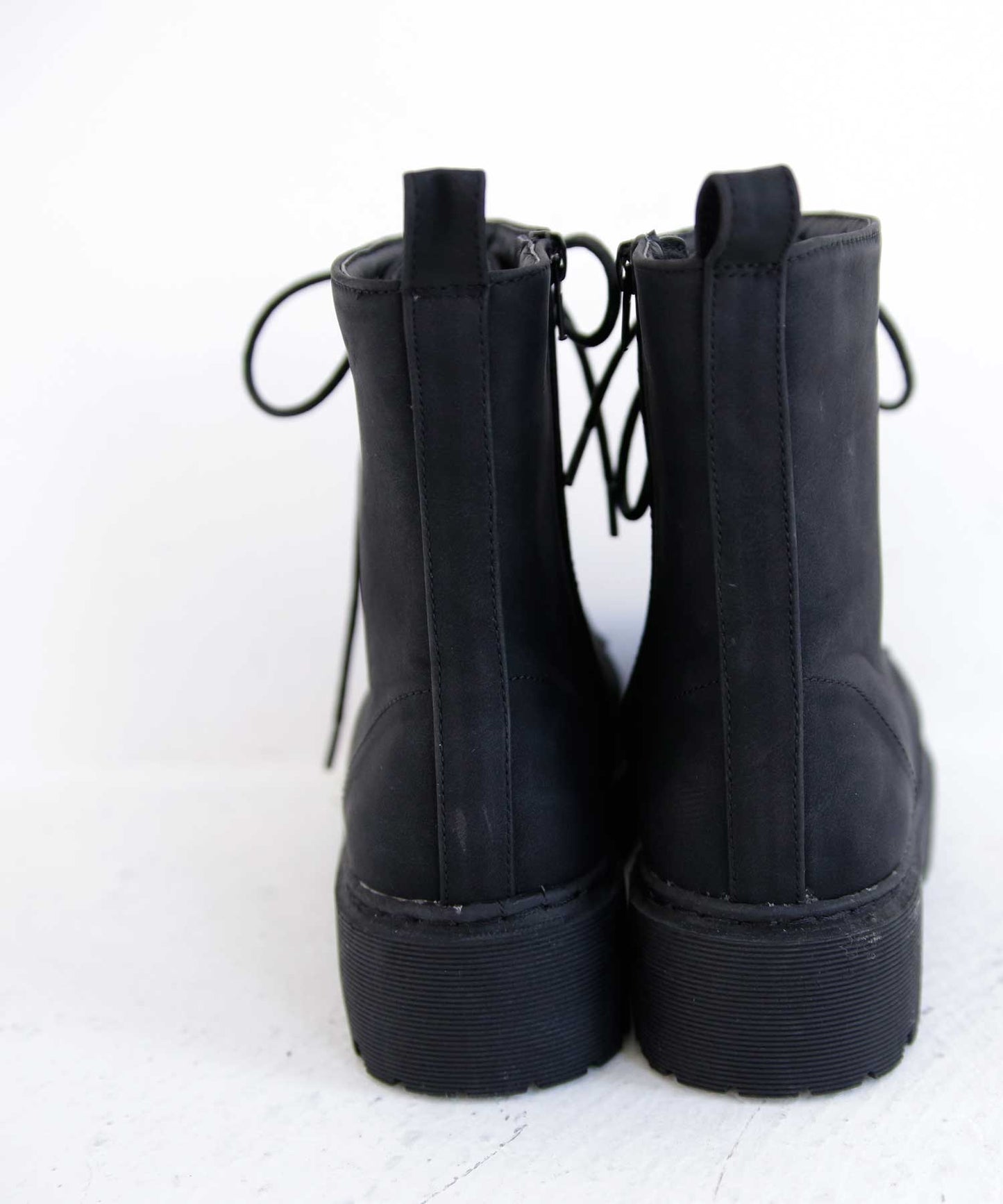 Platform sole short boots Ladies