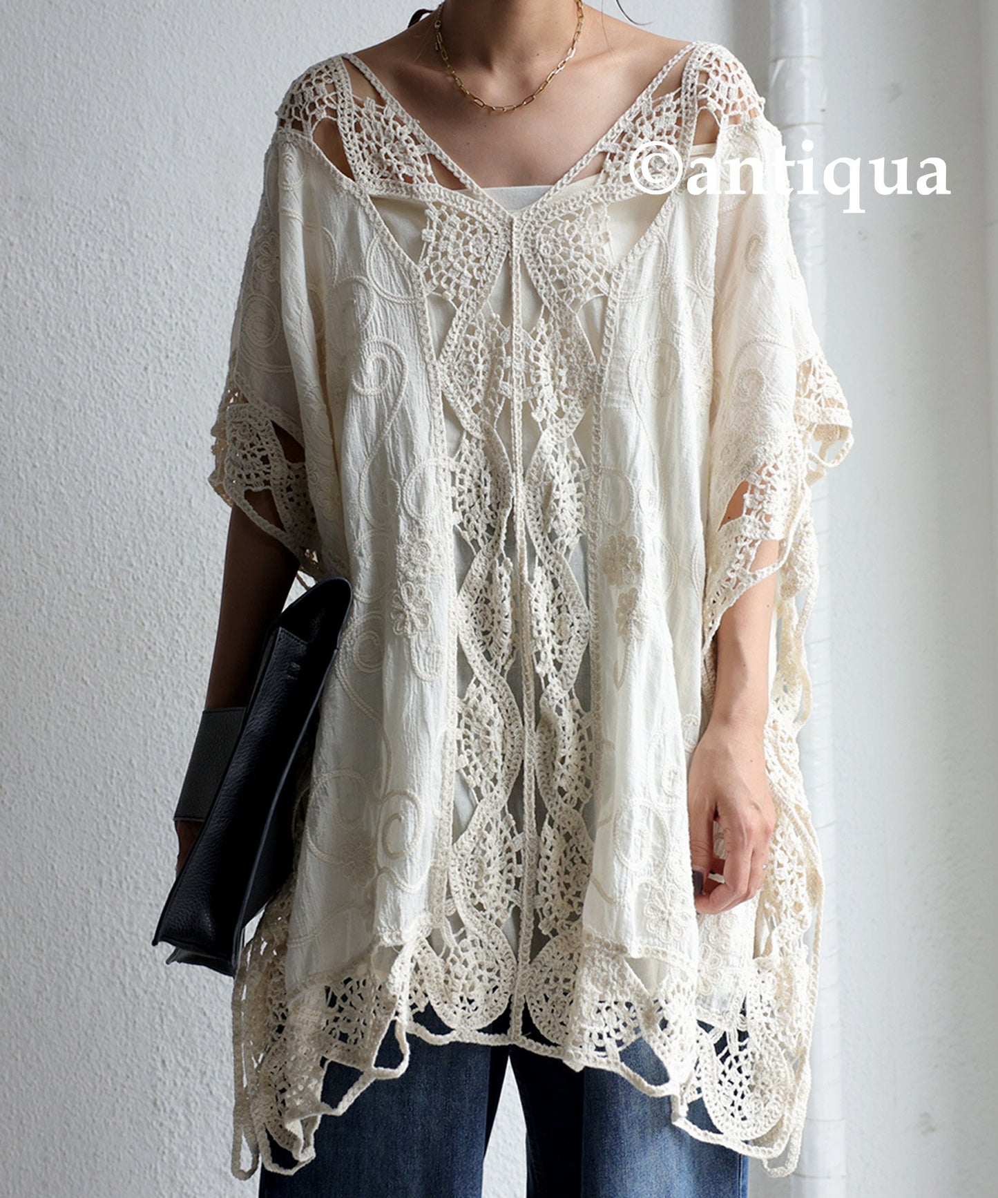 Ladies Lace embroidery Tops Ladies Tops half-sleeve cotton 100%