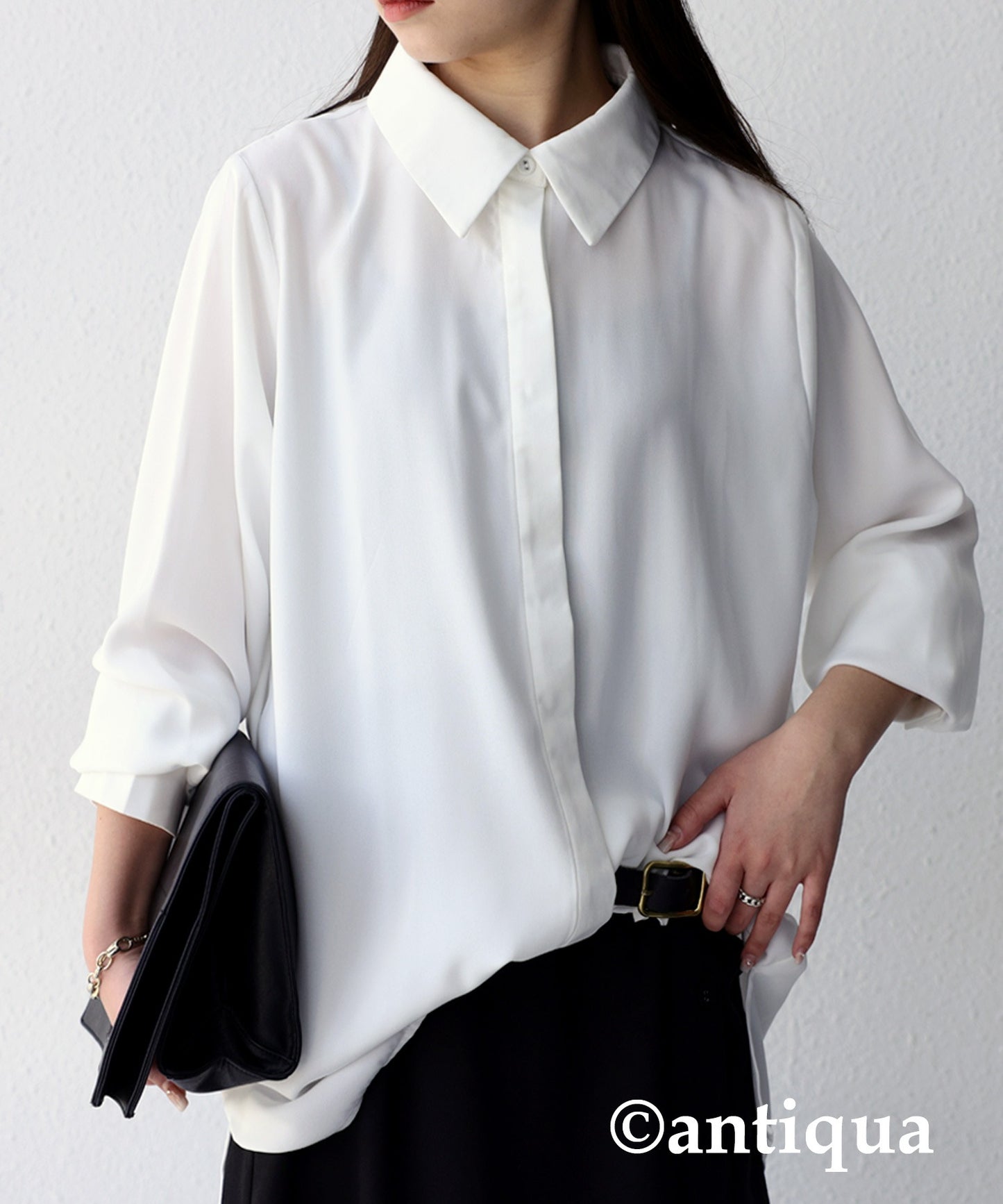 Ladies Long-sleeves shirt with Removable pleated collar