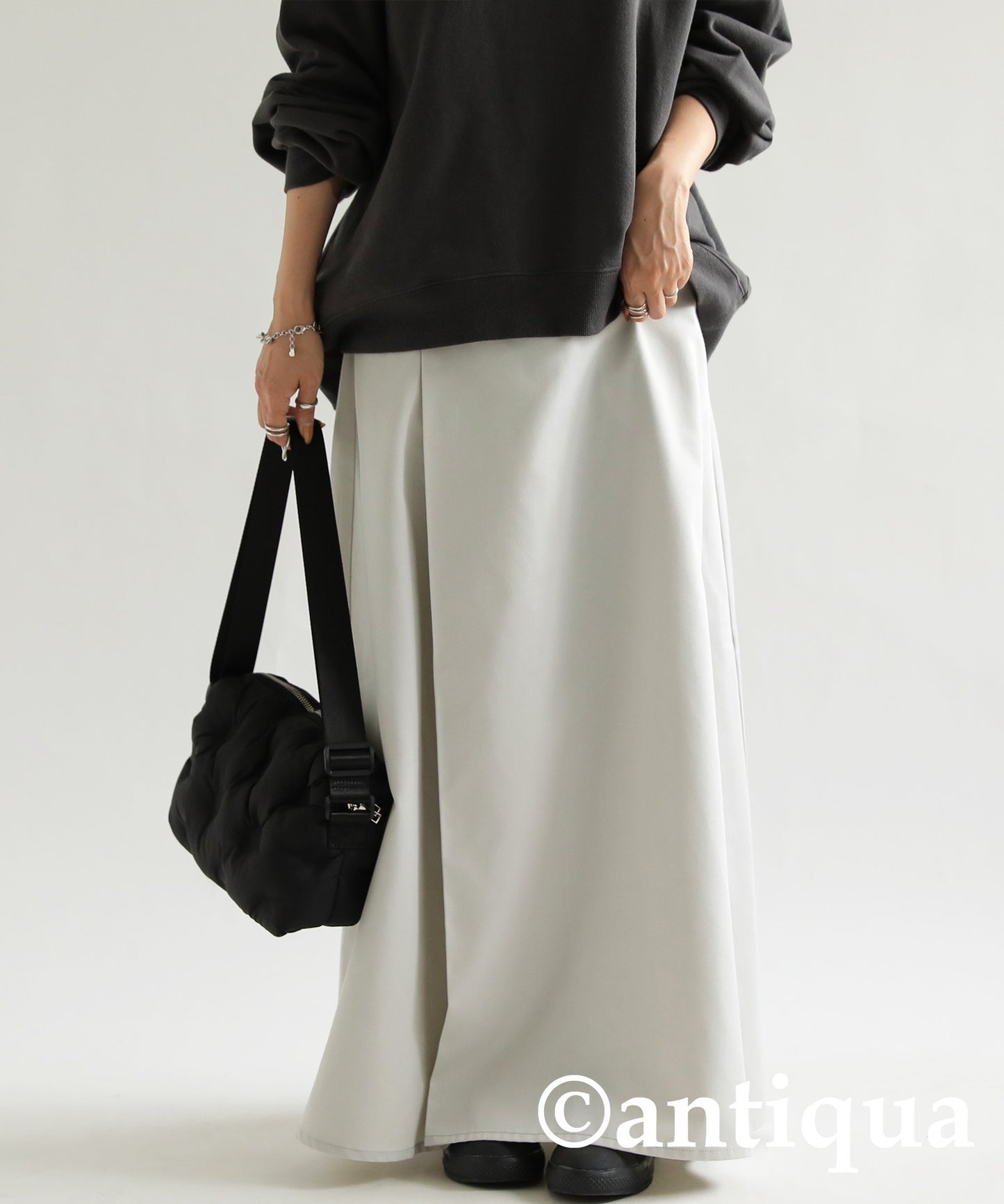 Tuck Flare Skirt Ladies