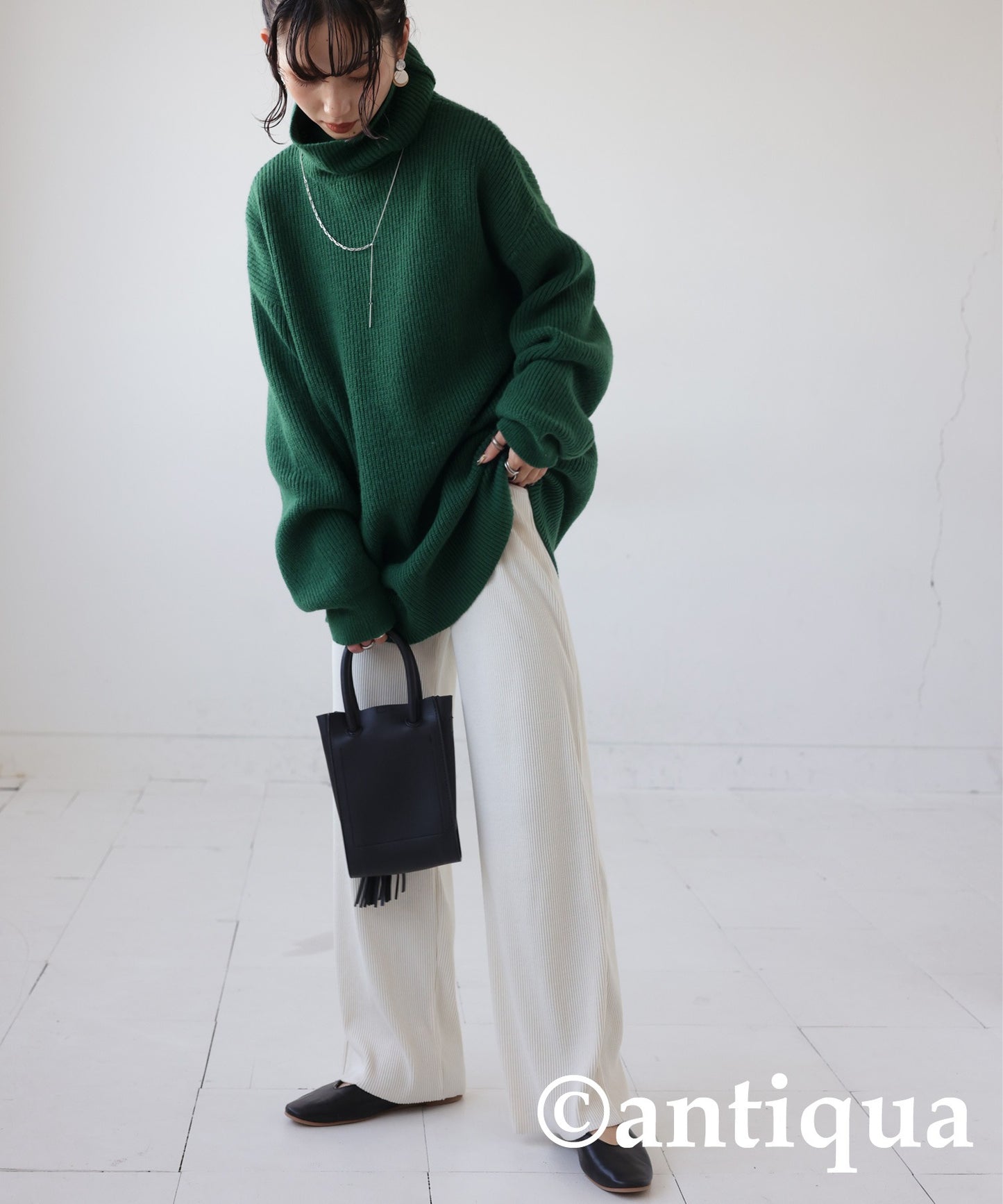 Oversized high neck knit Ladies