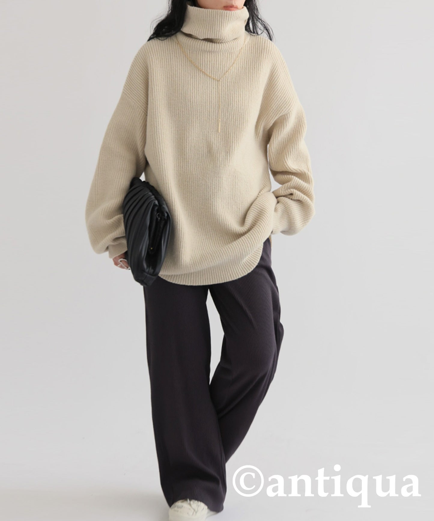 Oversized high neck knit Ladies