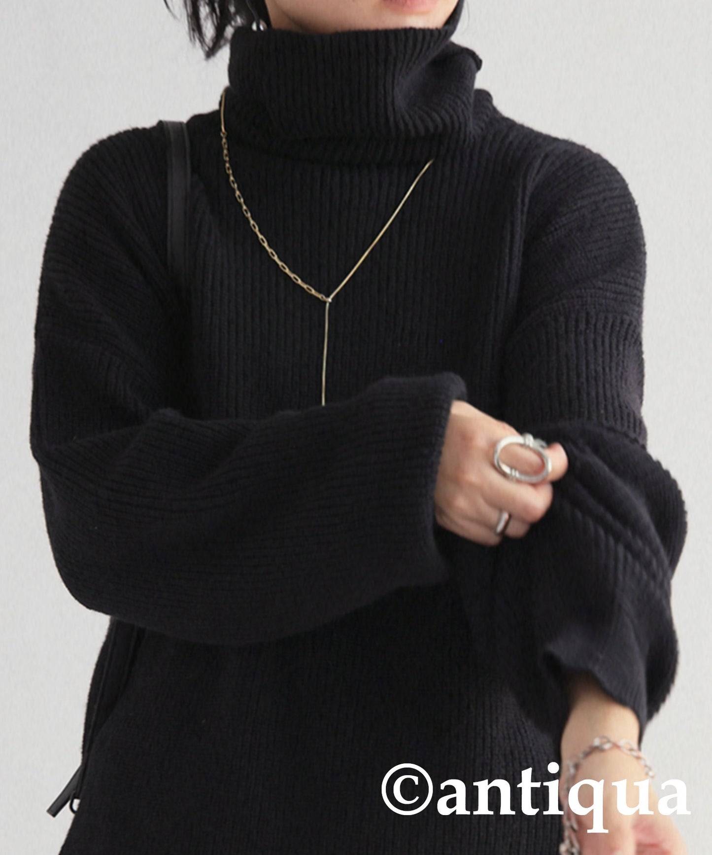 Oversized high neck knit Ladies