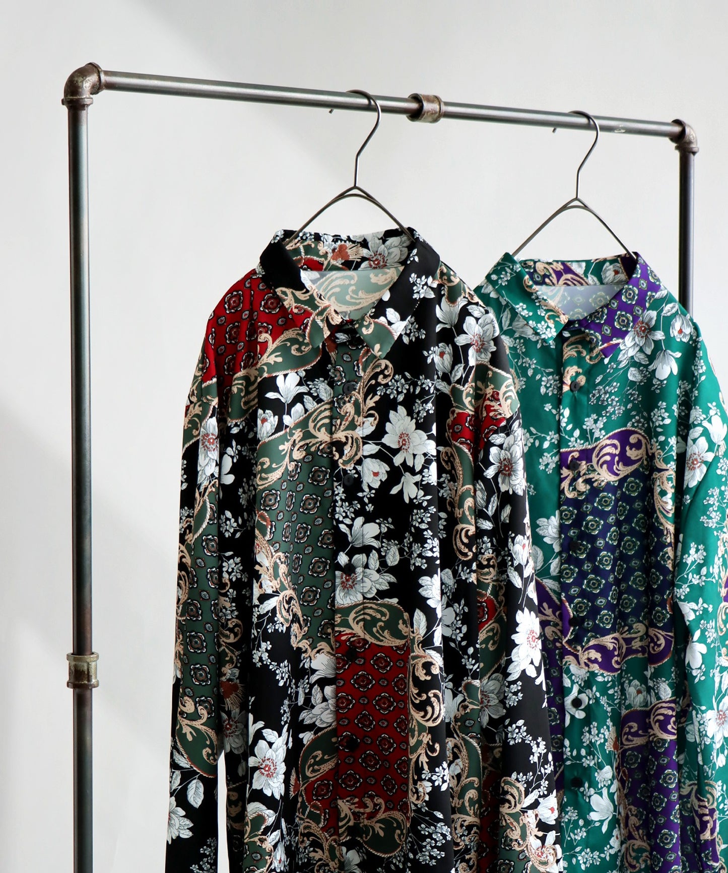 Antique Pattern Shirt Ladies