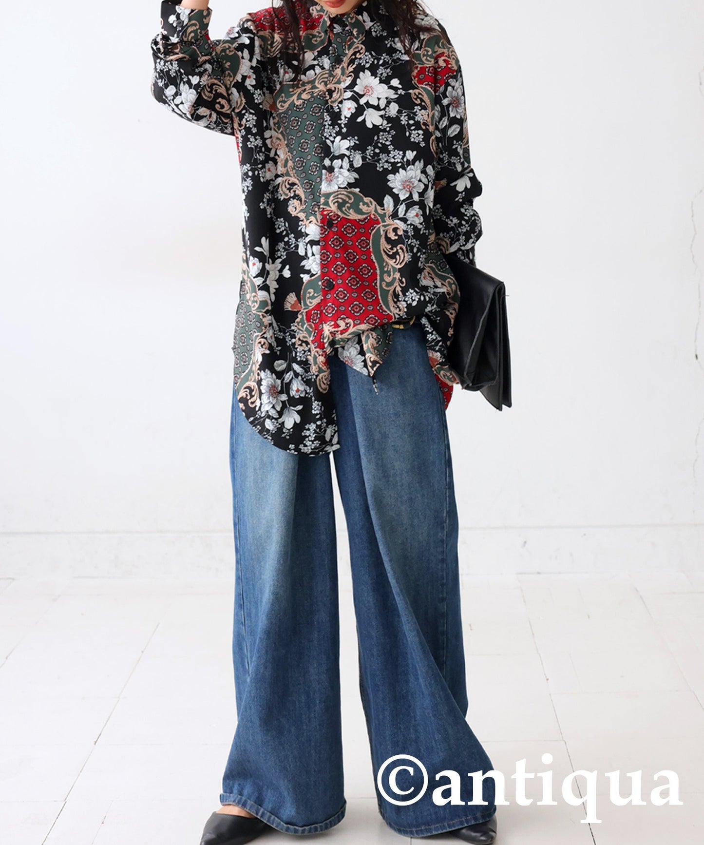 Antique Pattern Shirt Ladies