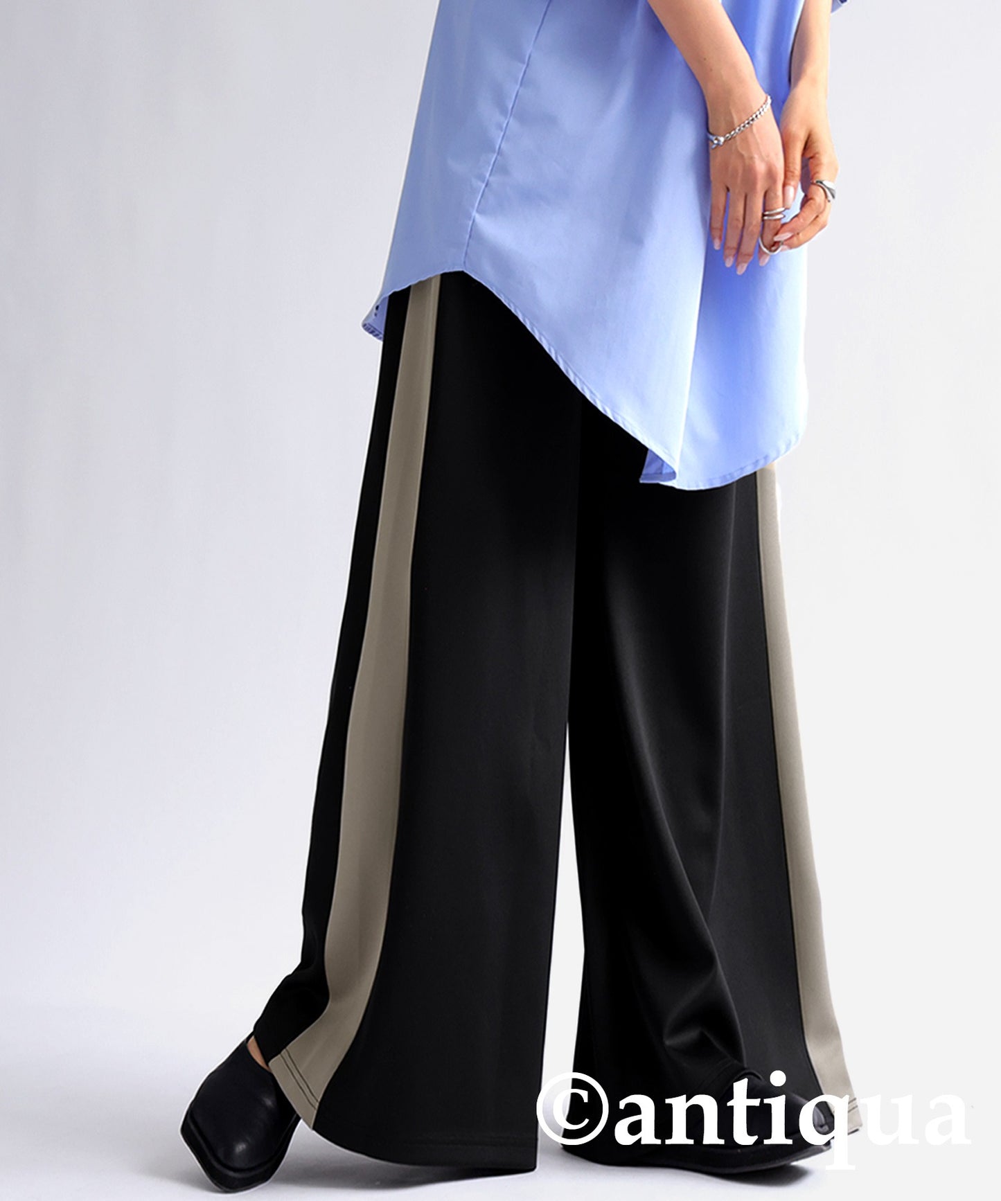 Line color wide pants Ladies