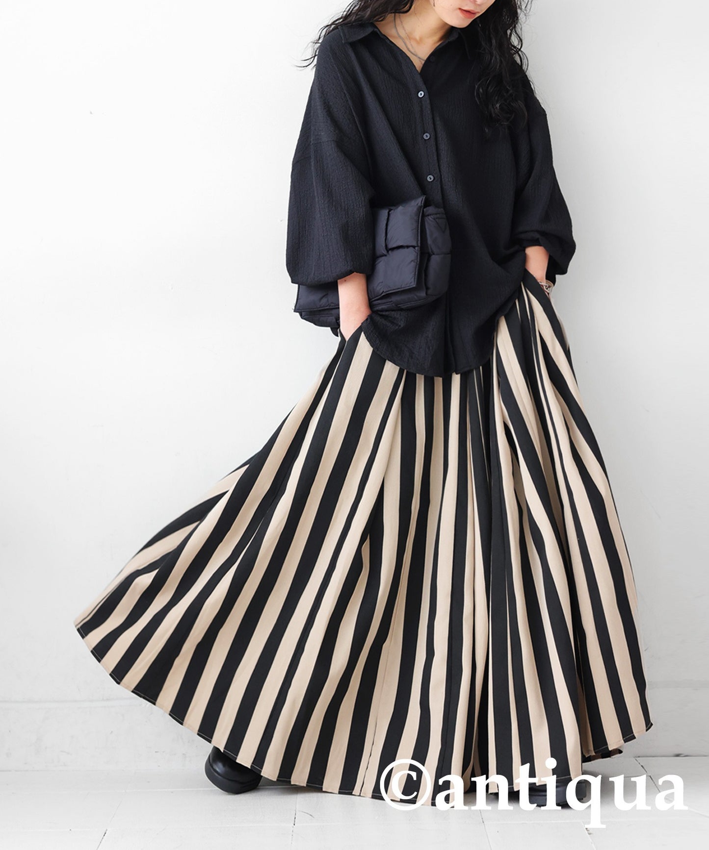 Stripe Tuck Skirt Ladies
