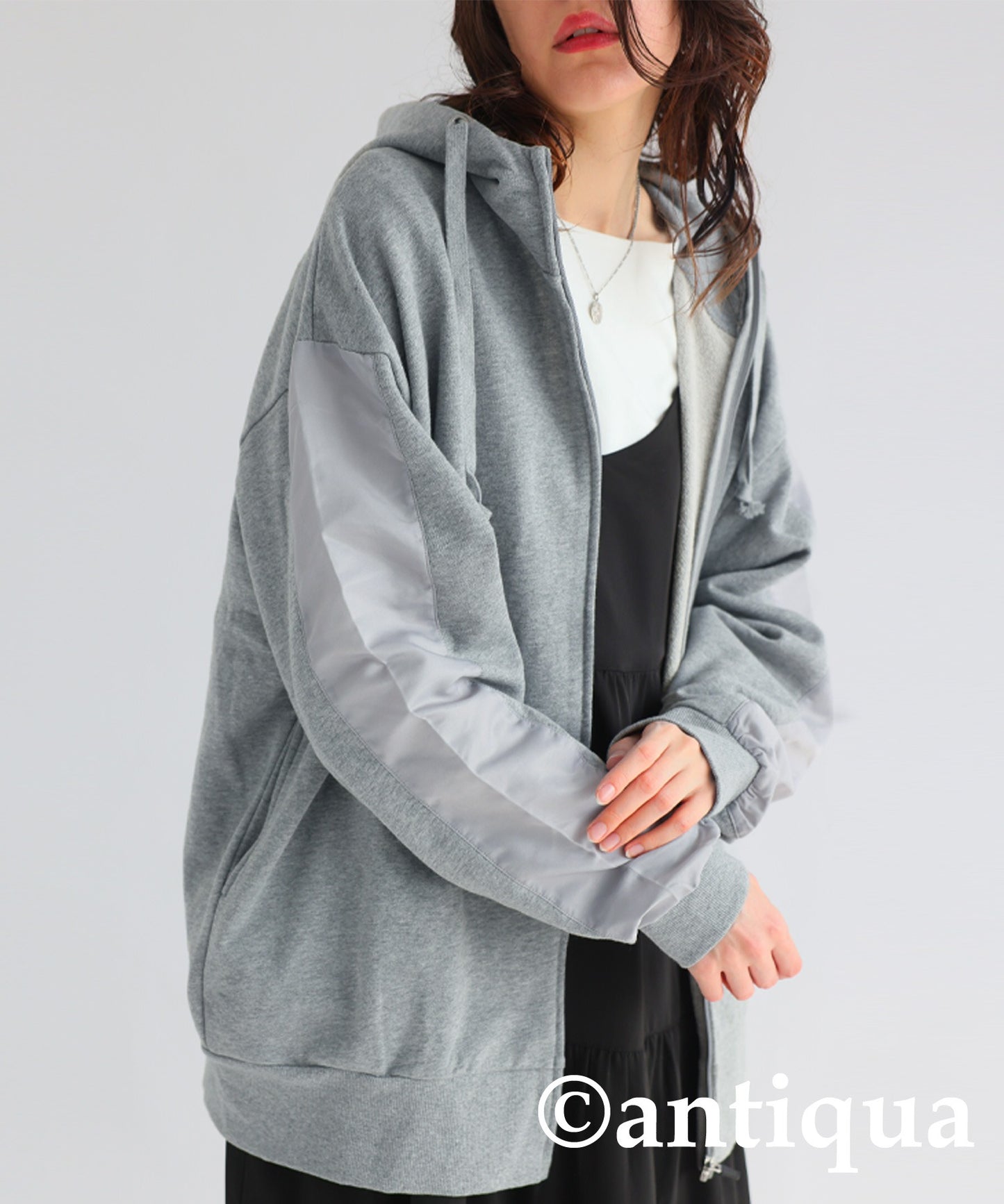 Nylon Line Hoodie Ladies