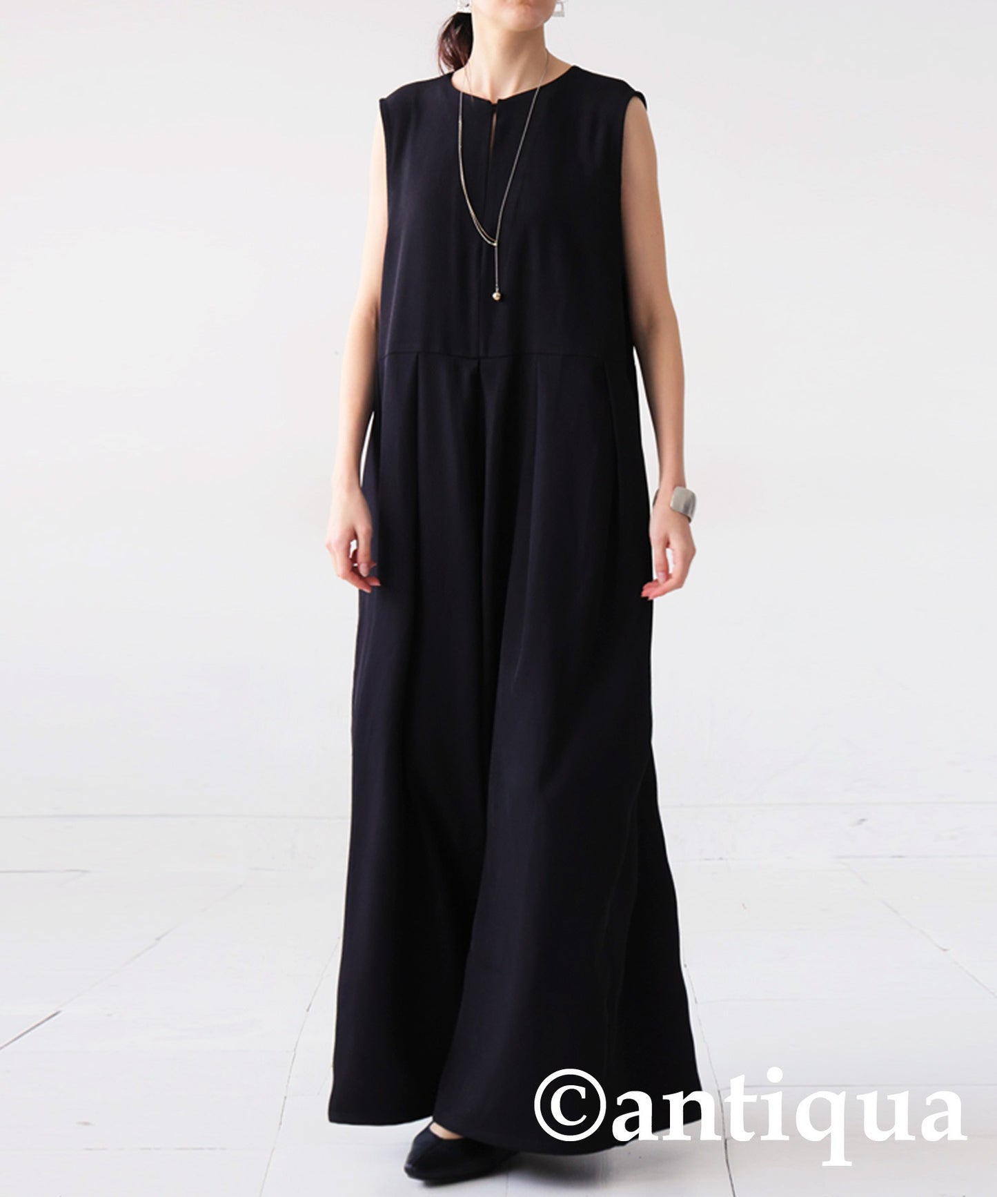 Wide Silhouette Jumpsuit Ladies