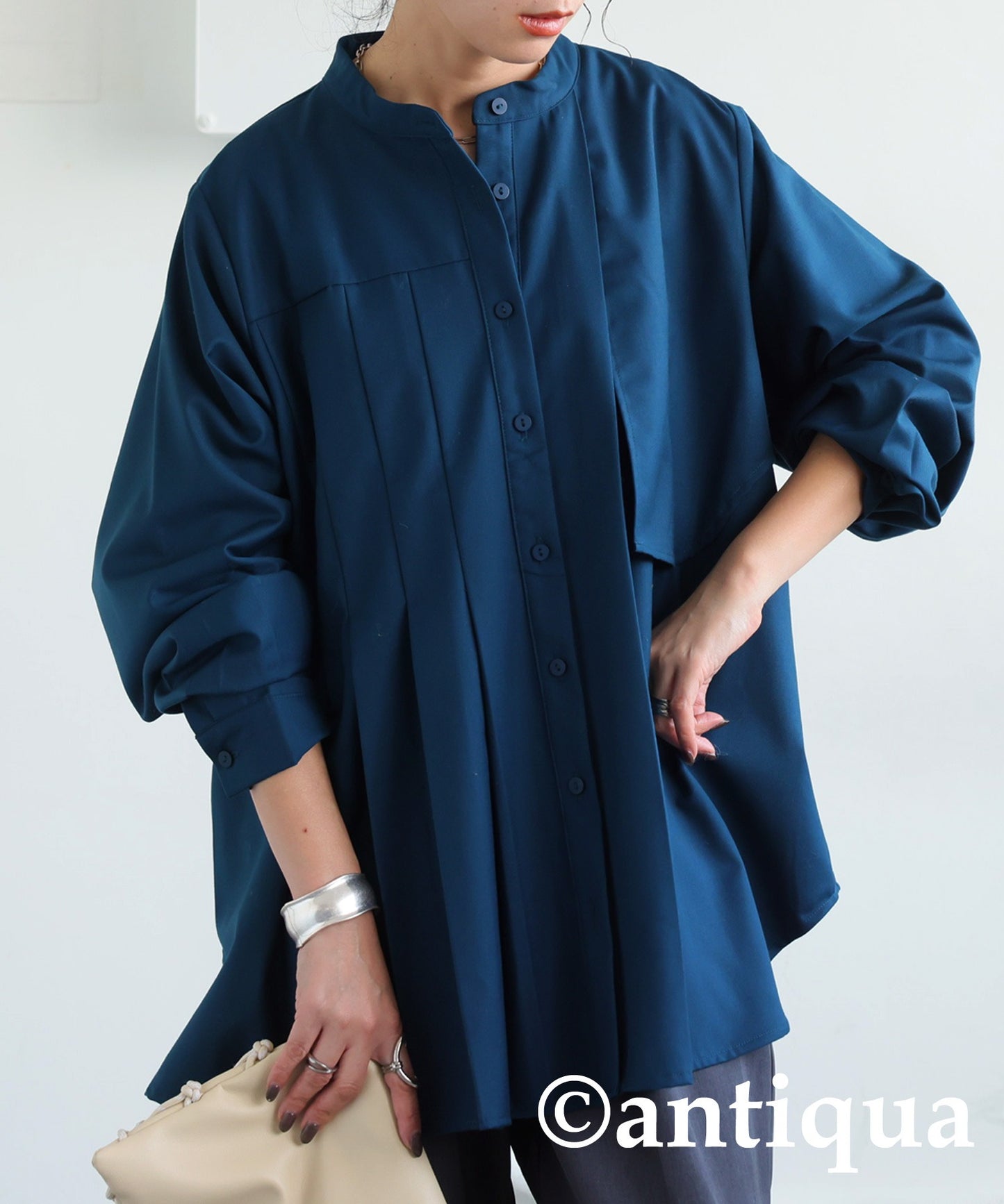 Asymmetric Pleated Shirt Ladies