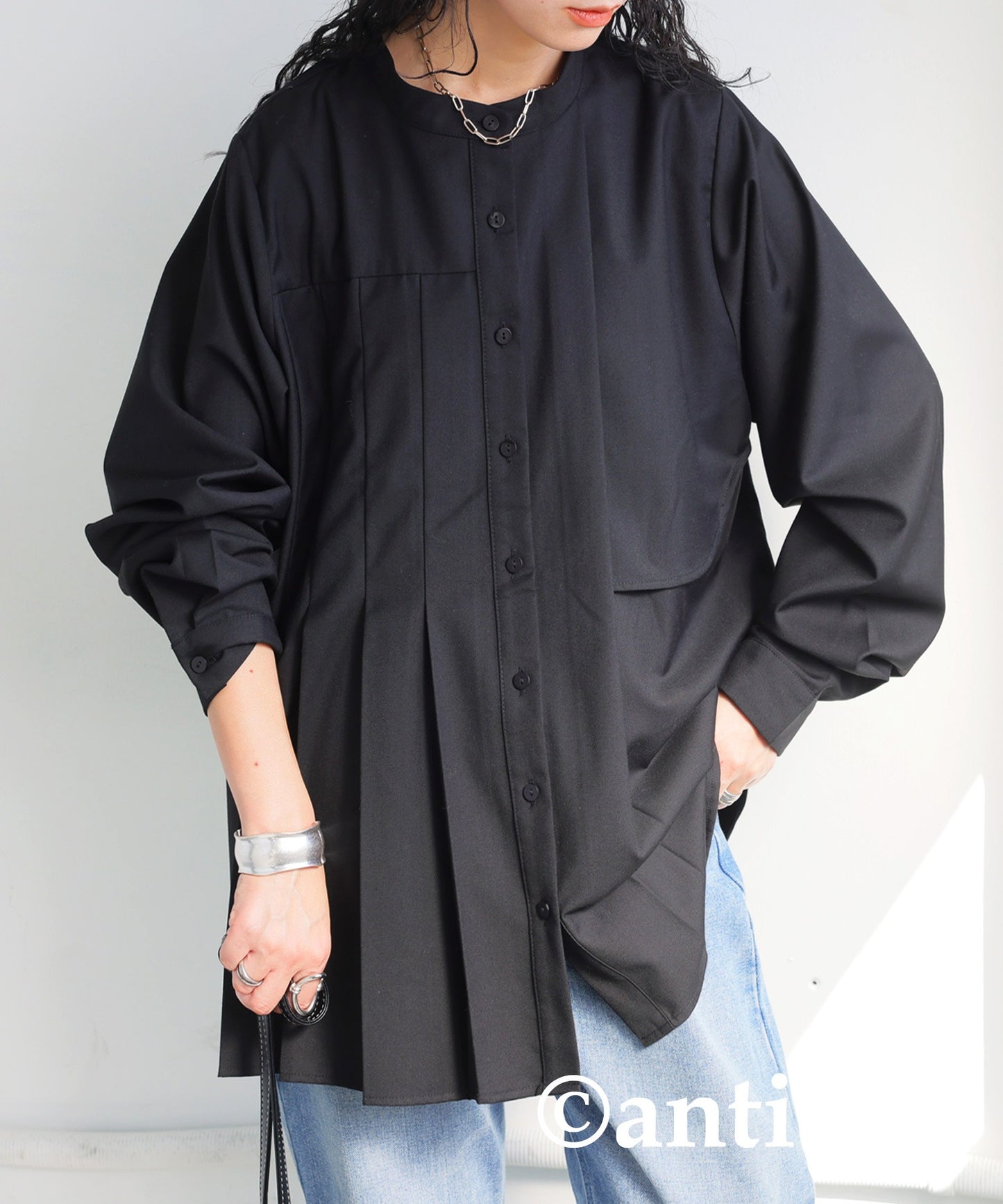 Asymmetric Pleated Shirt Ladies