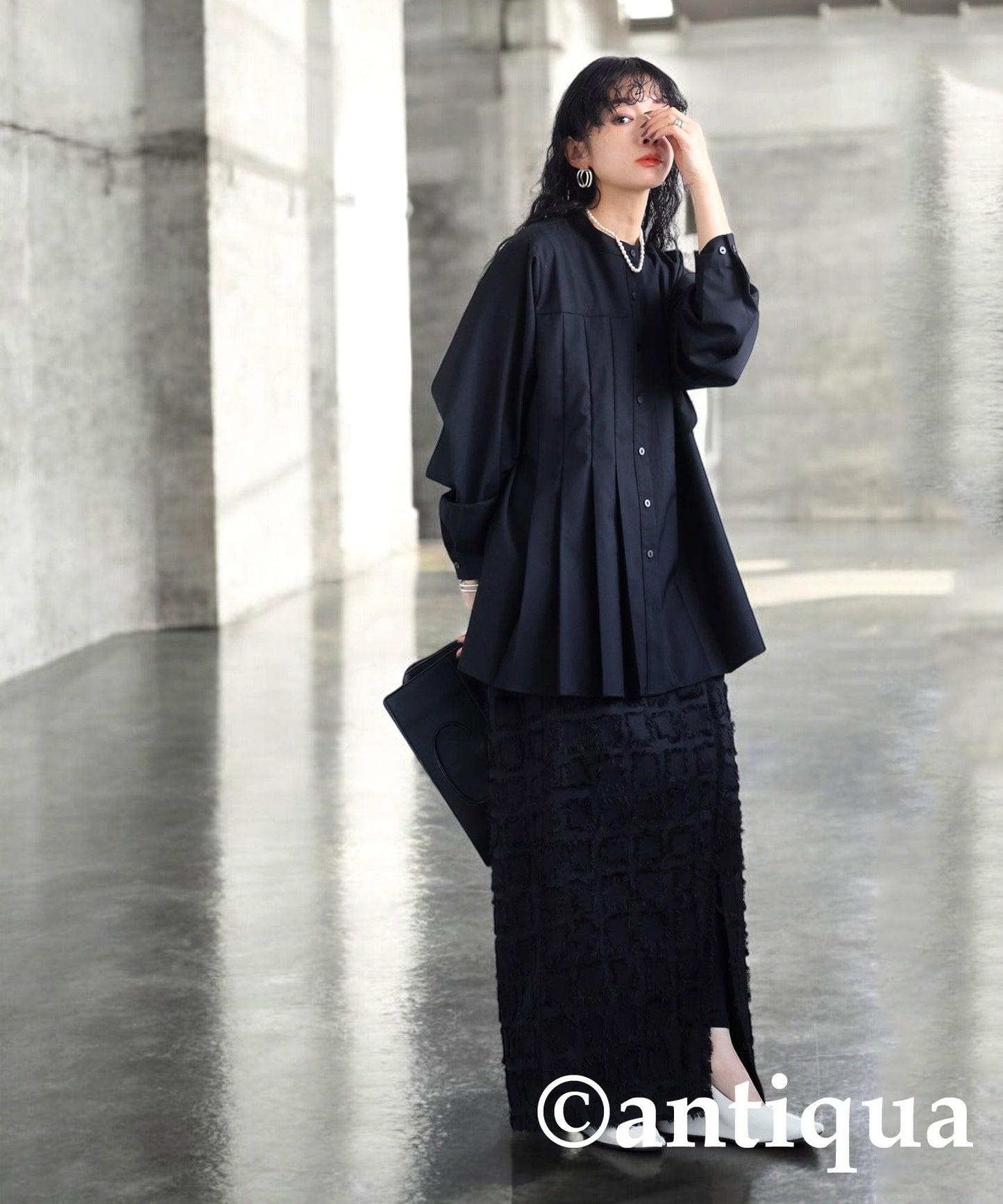 Asymmetric Pleated Shirt Ladies