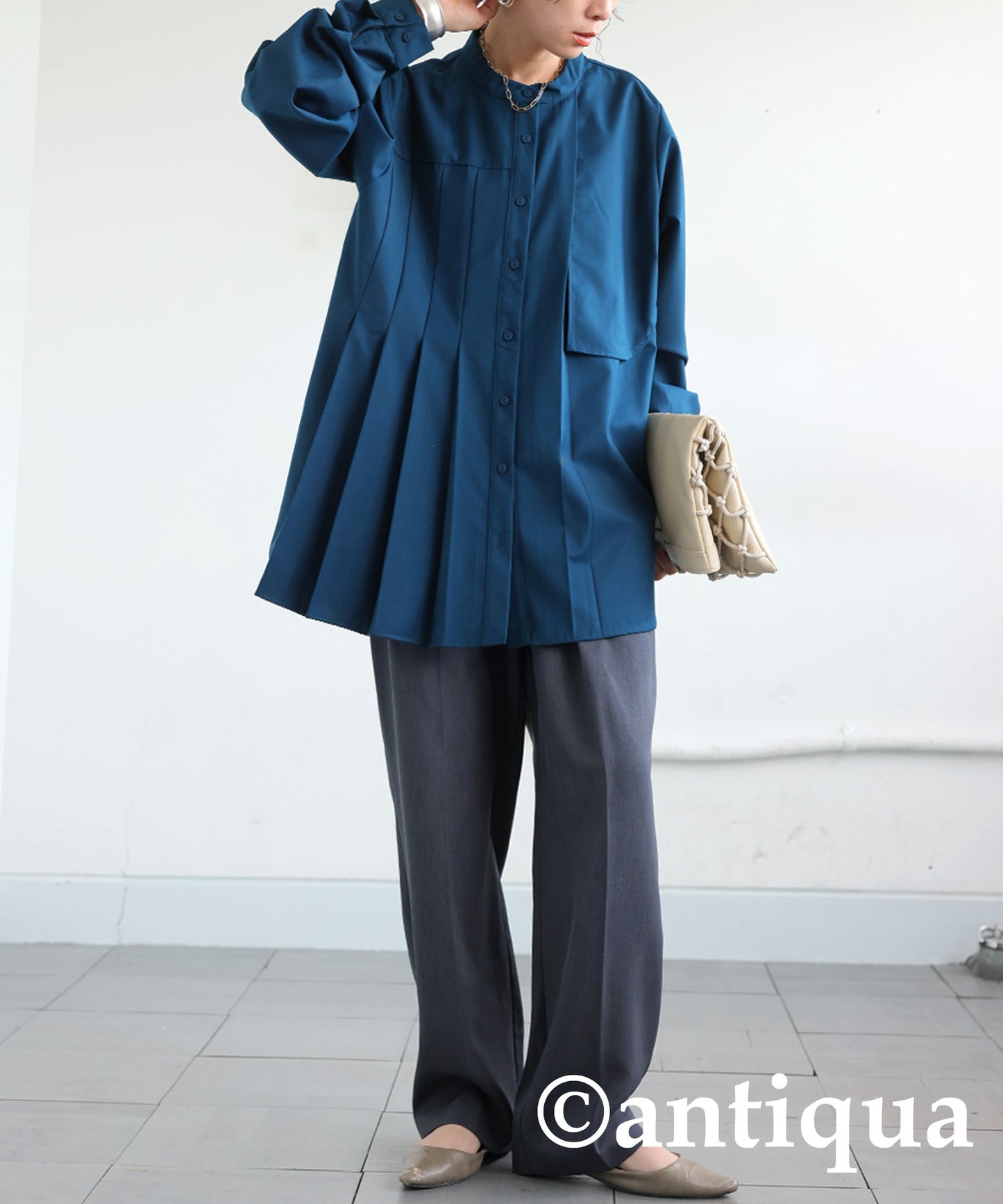 Asymmetric Pleated Shirt Ladies