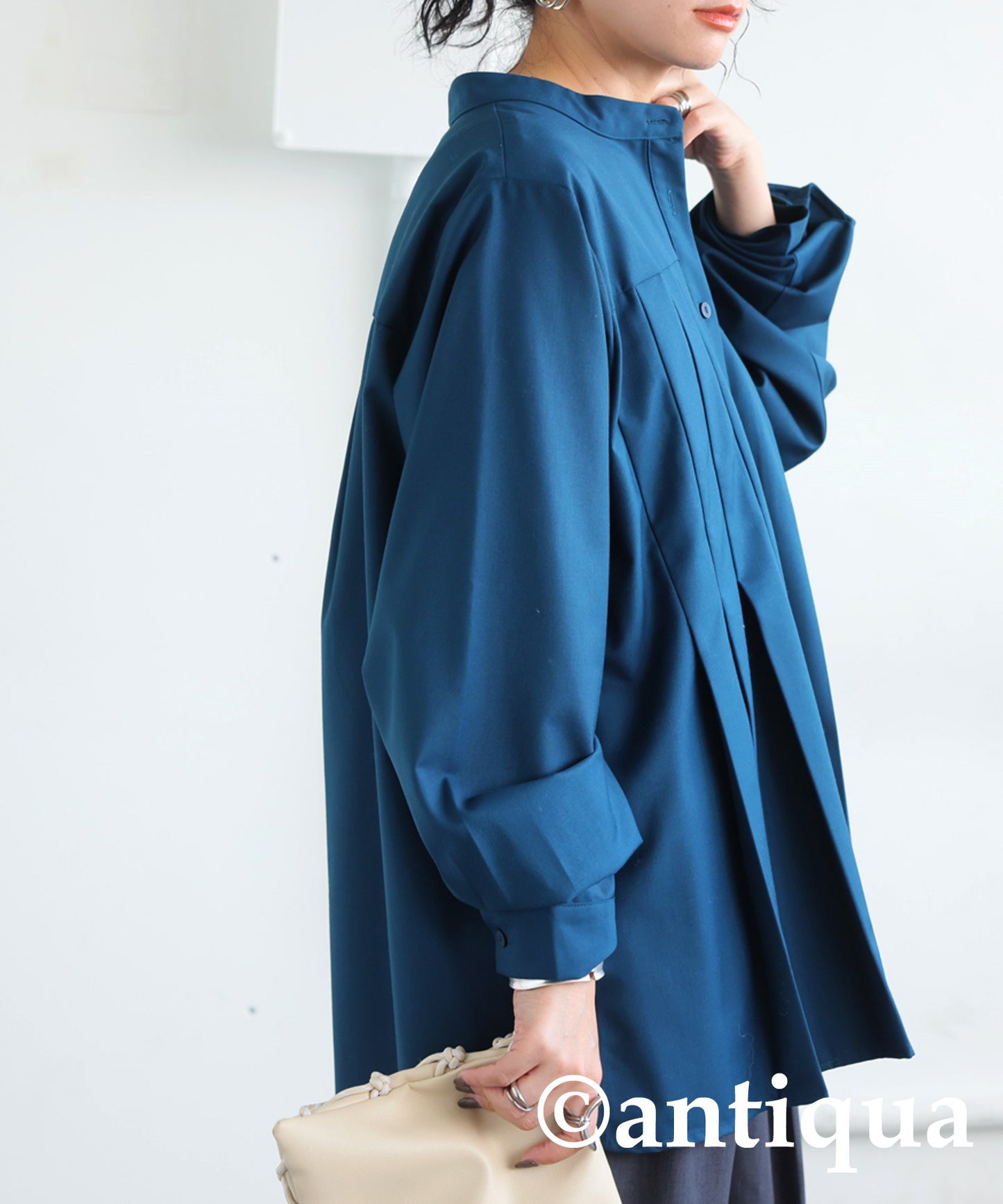 Asymmetric Pleated Shirt Ladies