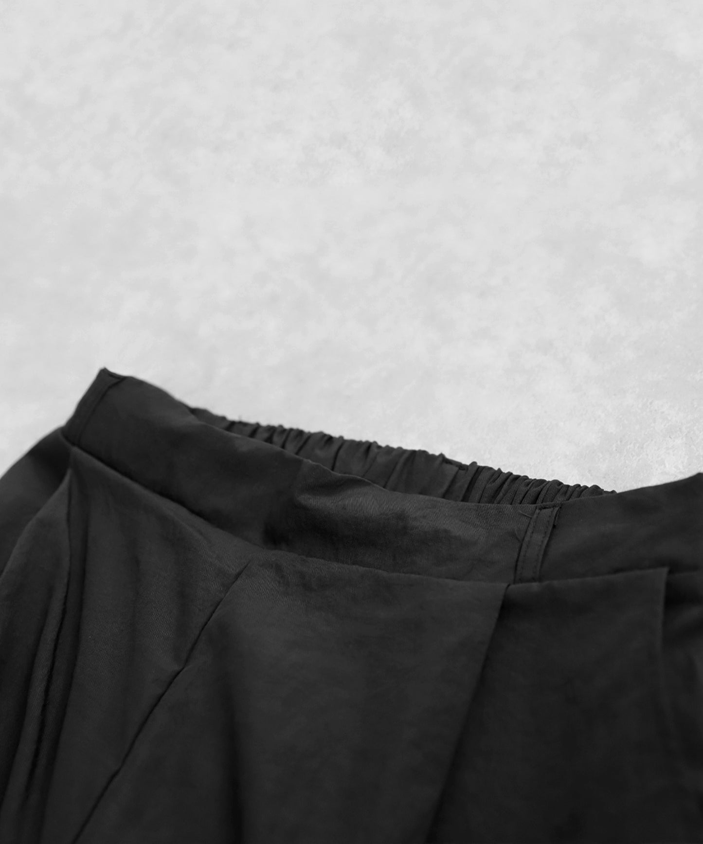 Side Tuck Pants Men's